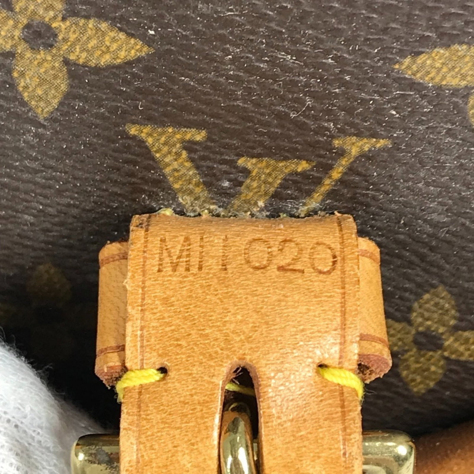 Louis Vuitton Handbag Monogram - 17