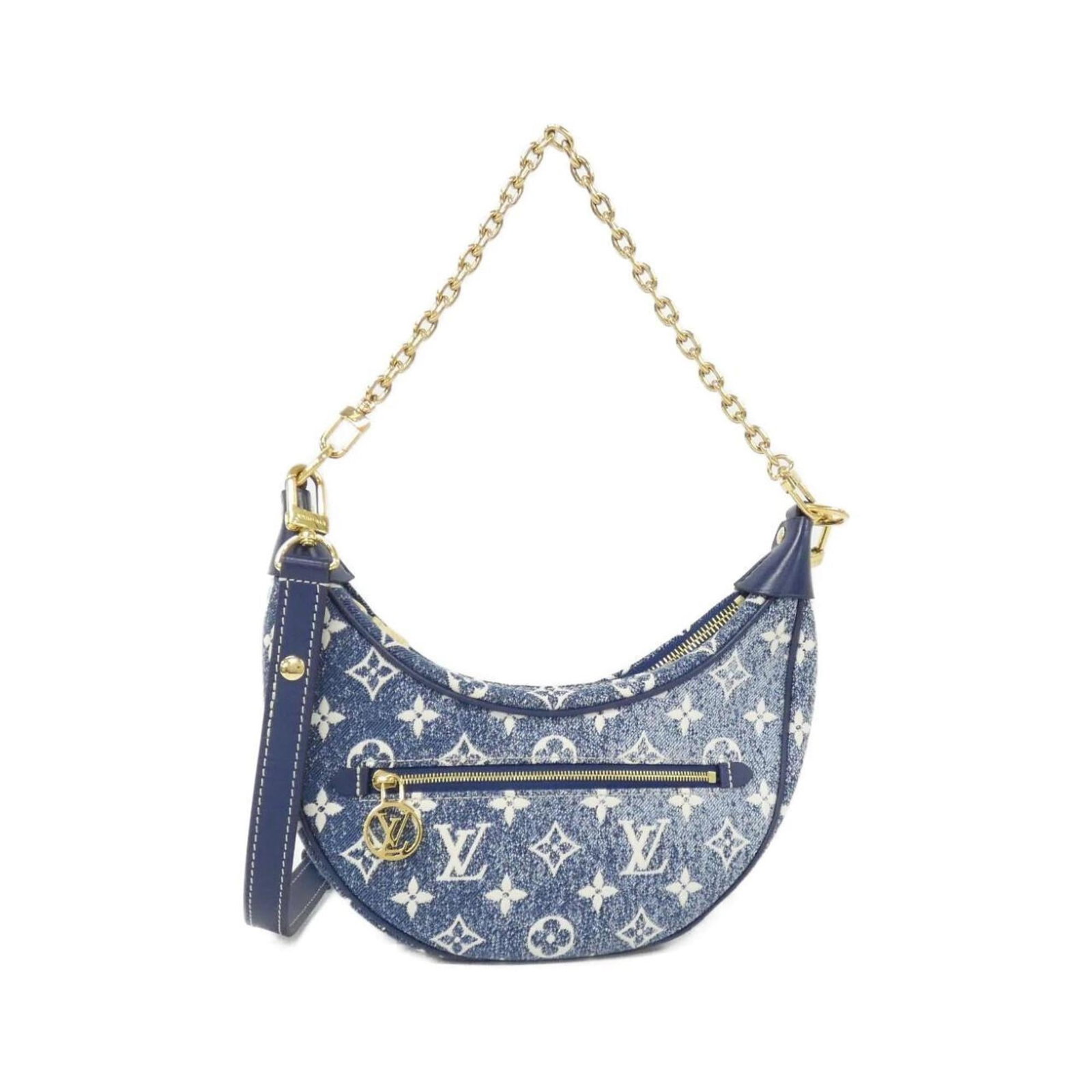 Shoulder Bag Denim Louis Vuitton: Shoulder Bag Denim Louis Vuitton Navy denim shoulder bag from Louis Vuitton, featuring gold hardware and a classic design. The bag has some scratches and dirt but remains in very good condition, with