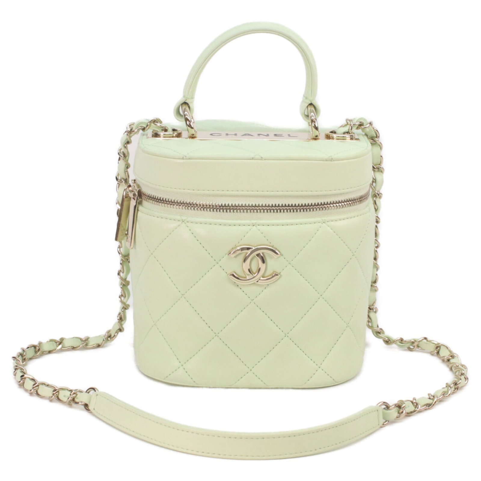 Shoulder bag leather Chanel: Shoulder bag leather Chanel This lime green lambskin shoulder bag from Chanel features gold hardware and a classic design. With its signature quilted pattern and luxurious leather construction, it