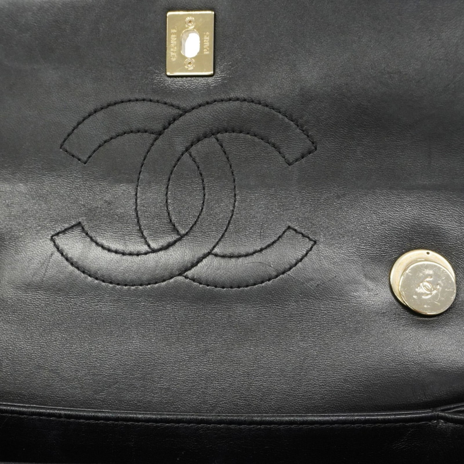 Chanel Handbag Leather - 10