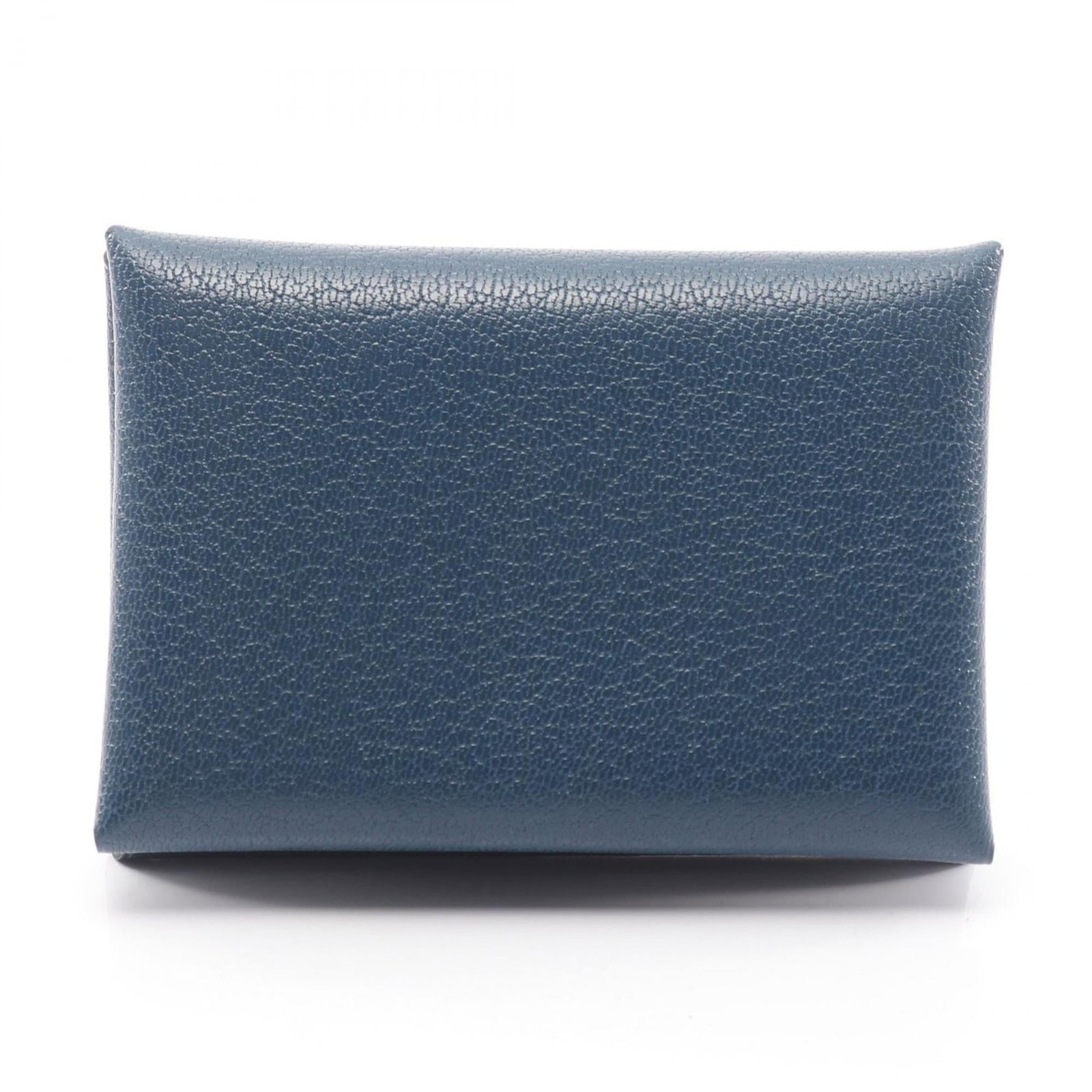 Hermes Leather Coin Case Purse: Hermes Leather Coin Case Purse Deep blue and navy leather coin case purse from Hermes, featuring a classic design with a subtle sheen. The purse measures 7cm x 10cm x 2cm and shows some minor signs of
