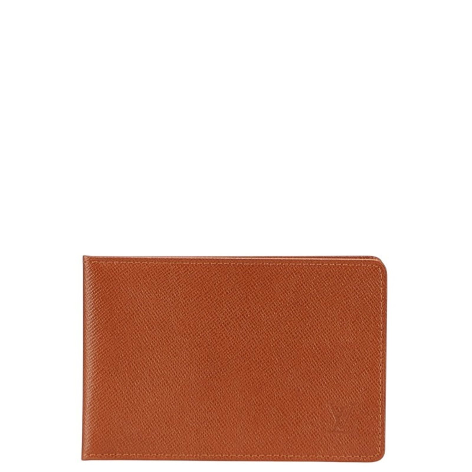 Louis Vuitton Travel Pass Case Leather: Louis Vuitton Travel Pass Case Leather Used Louis Vuitton Travel Pass Case Leather in brown leather, bearing some scratches and dirt, but overall in very good condition. This classic case features