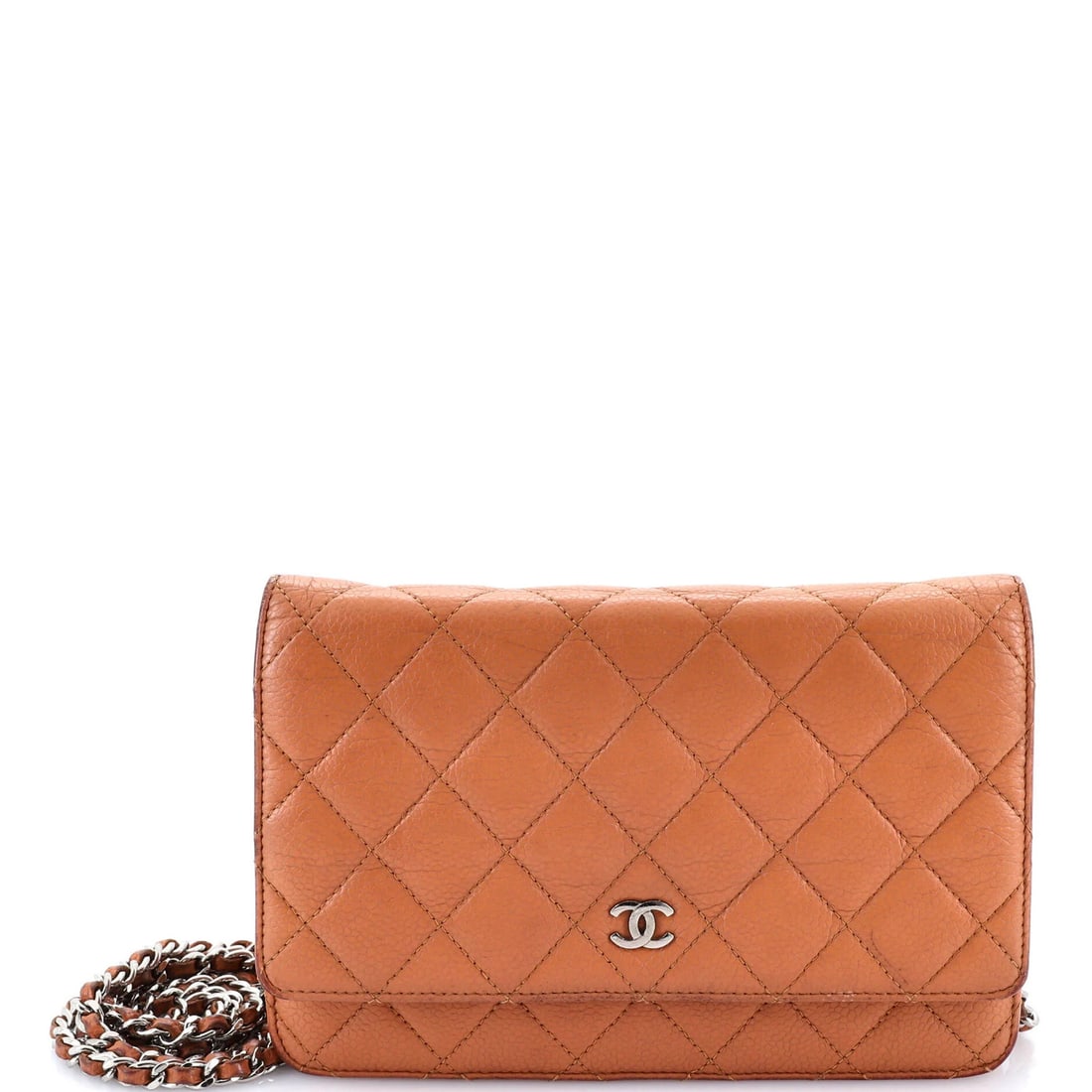 Chanel Caviar Quilted Wallet On Chain: Chanel Caviar Quilted Wallet On Chain The Chanel Caviar Quilted Wallet on Chain boasts a rich, brown leather exterior with intricate quilted details, adding a touch of luxury to its classic design. Th