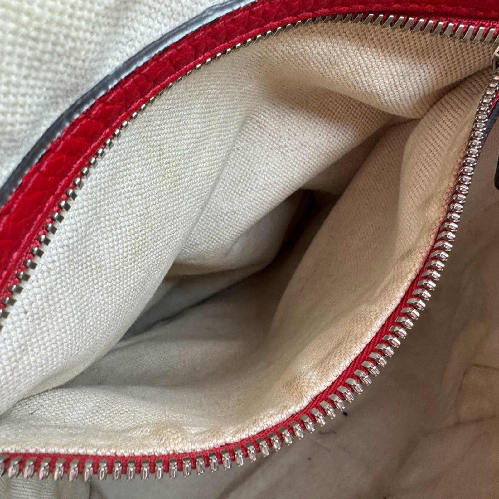 Backpack Leather Gucci - 11