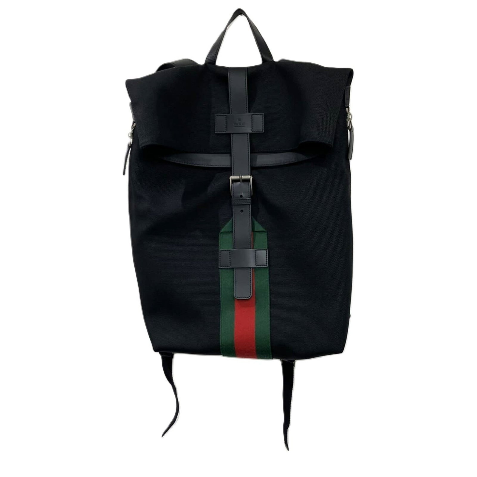 Canvas Backpack Gucci: Canvas Backpack Gucci Canvas Backpack in Black from Gucci, featuring a classic design with traces of usage and minor scratches. The backpack measures 47cm x 31cm x 18cm and has been well-cared for des