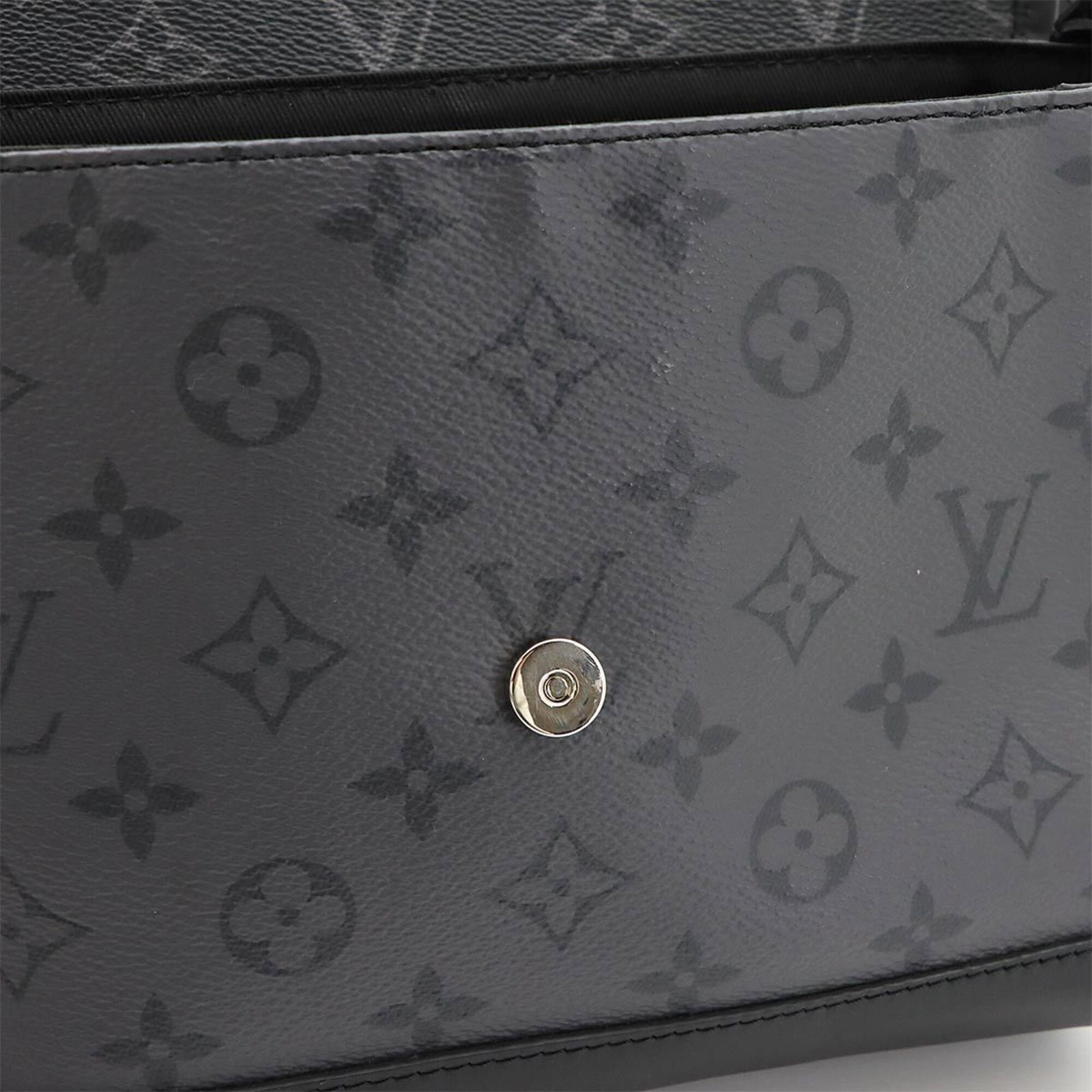 Monogram Louis Vuitton Messenger Handbag Eclipse Shoulder Bag - 7