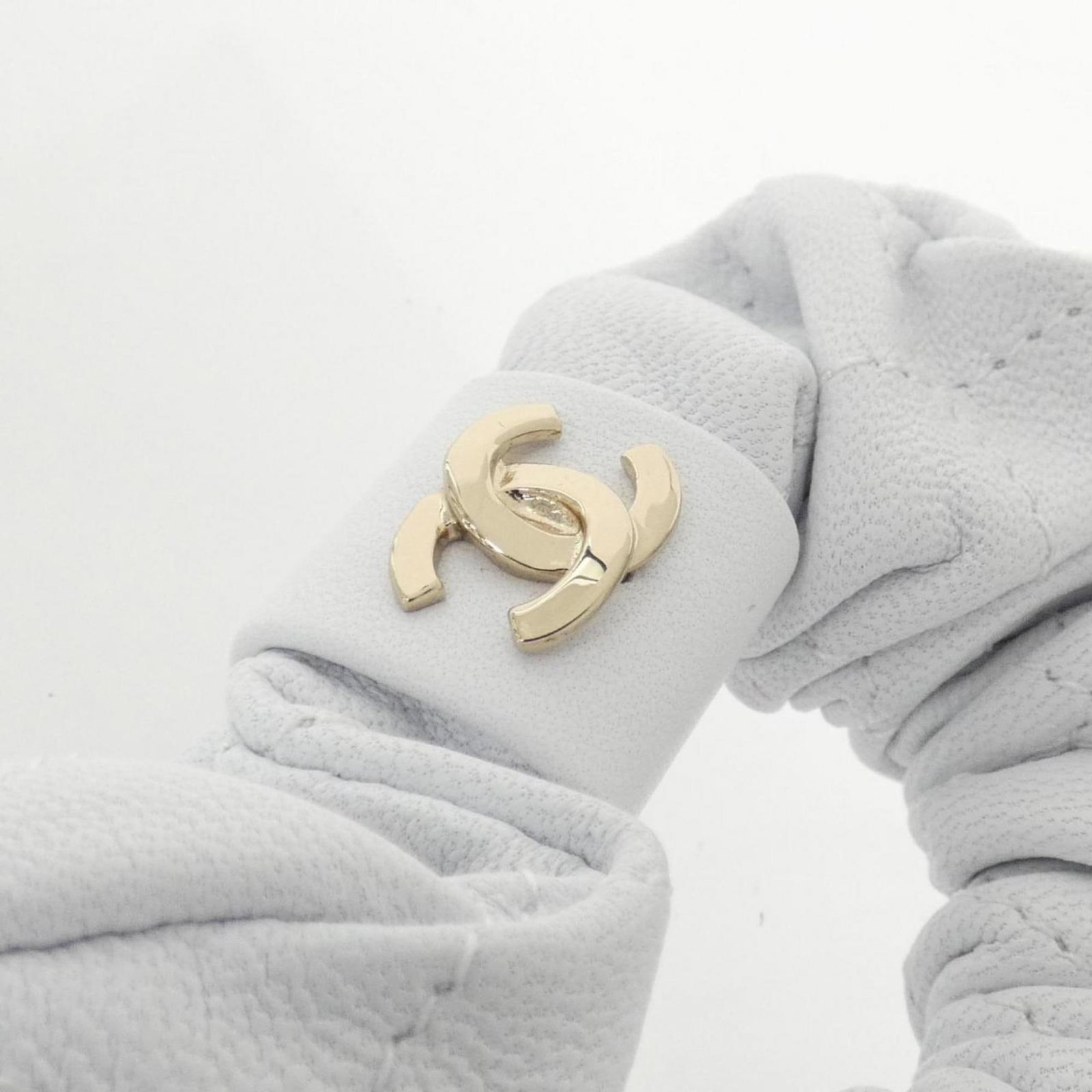 Leather Scrunchie by Chanel - 4