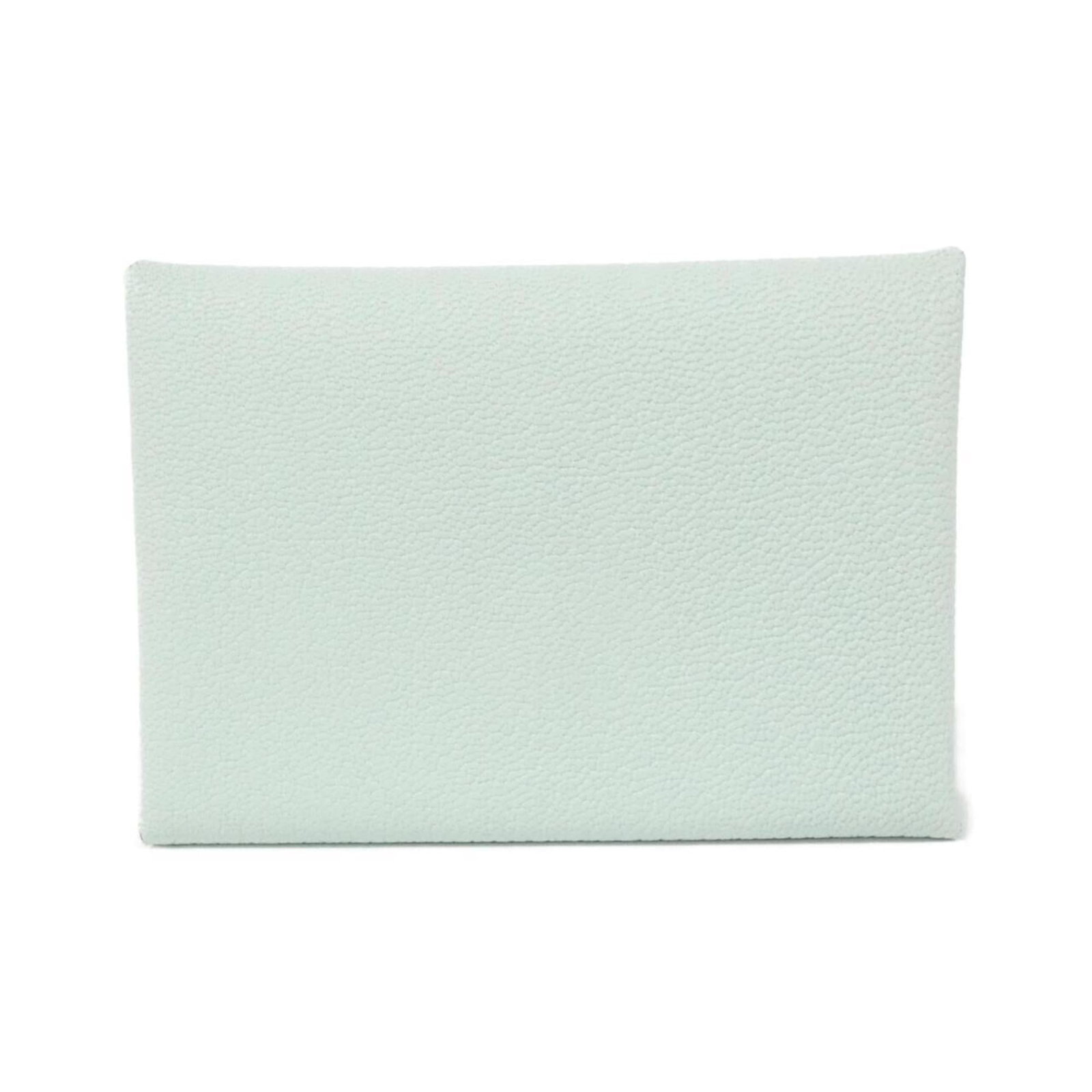 Hermes Coin Purse/ Coin Case Chevre Leather: Hermes Coin Purse/ Coin Case Chevre Leather Chevre leather coin purse with subtle green tone, bearing a few traces of usage and minor scratches. The classic design showcases the signature style of