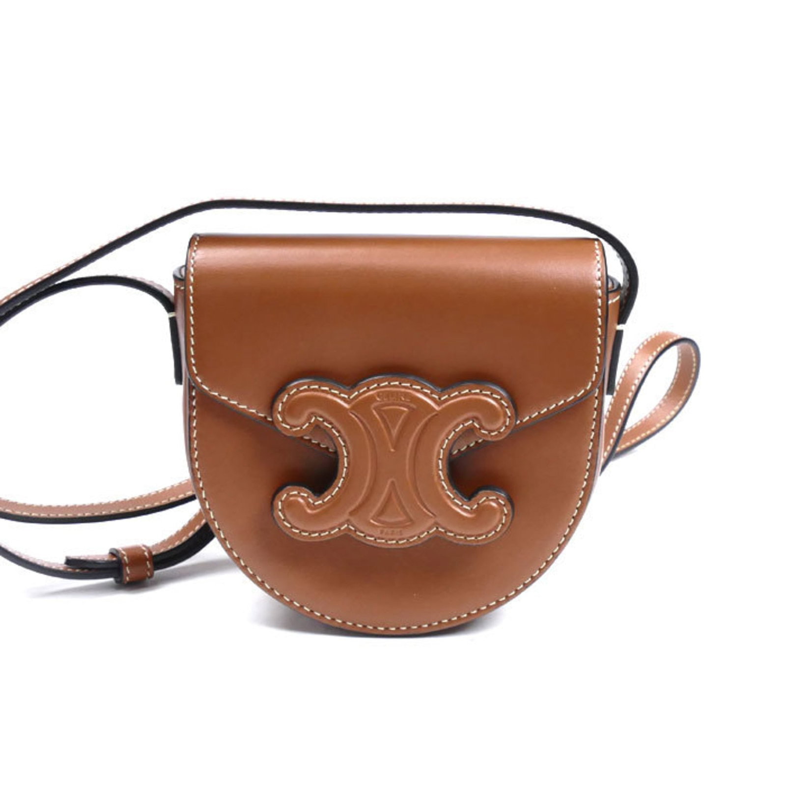 Celine bag shoulder leather: Celine bag shoulder leather Brown Celine shoulder bag with leather material, featuring a classic design and subtle scratches from previous use. Measuring 10.5cm x 12cm x 5cm, it presents a worn-in loo