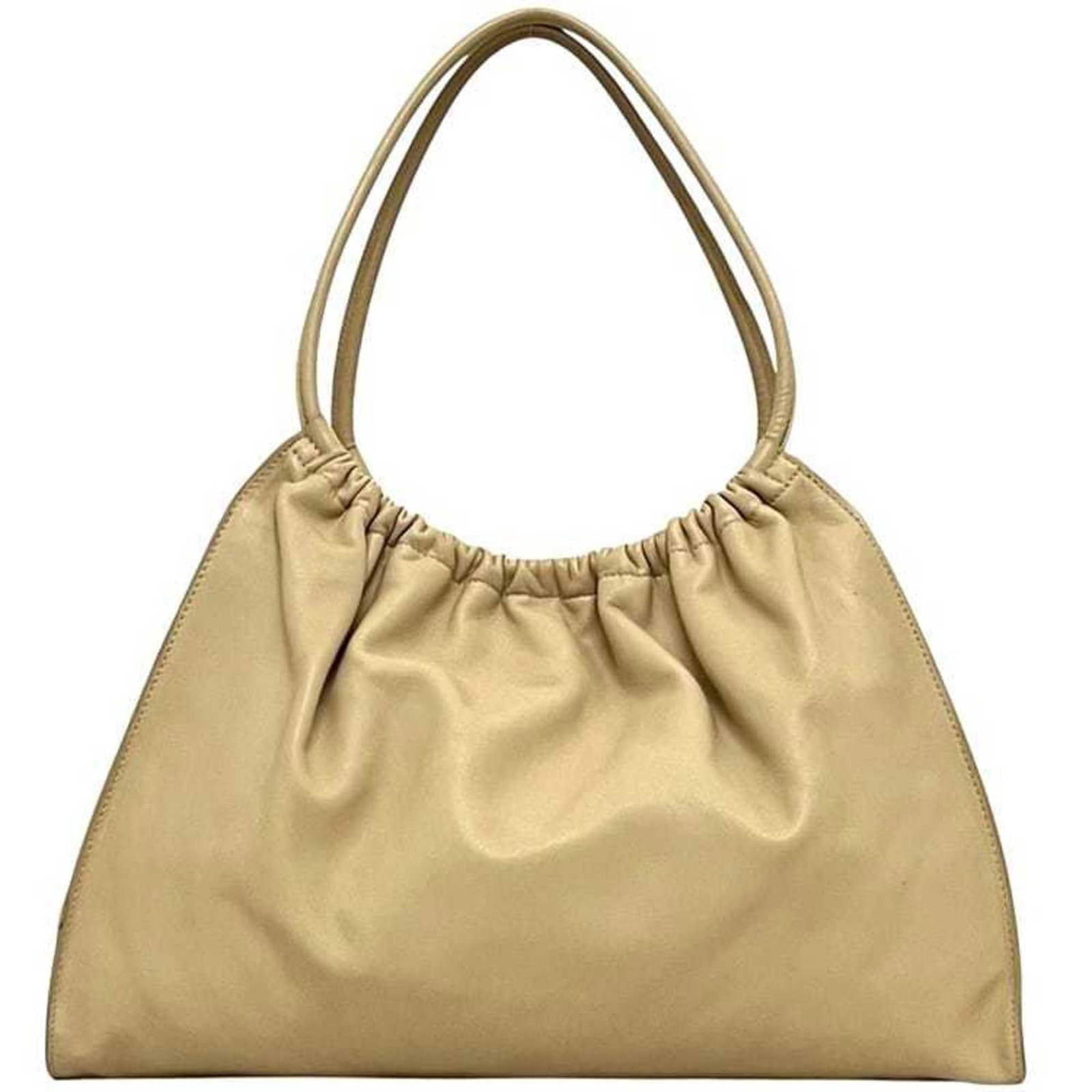 Tote Bag Leather by Gucci: Tote Bag Leather by Gucci Tote Bag Leather by Gucci features high-quality beige leather construction with visible traces of usage and minor scratches. The classic design measures 33.5cm x 41cm x 13cm,