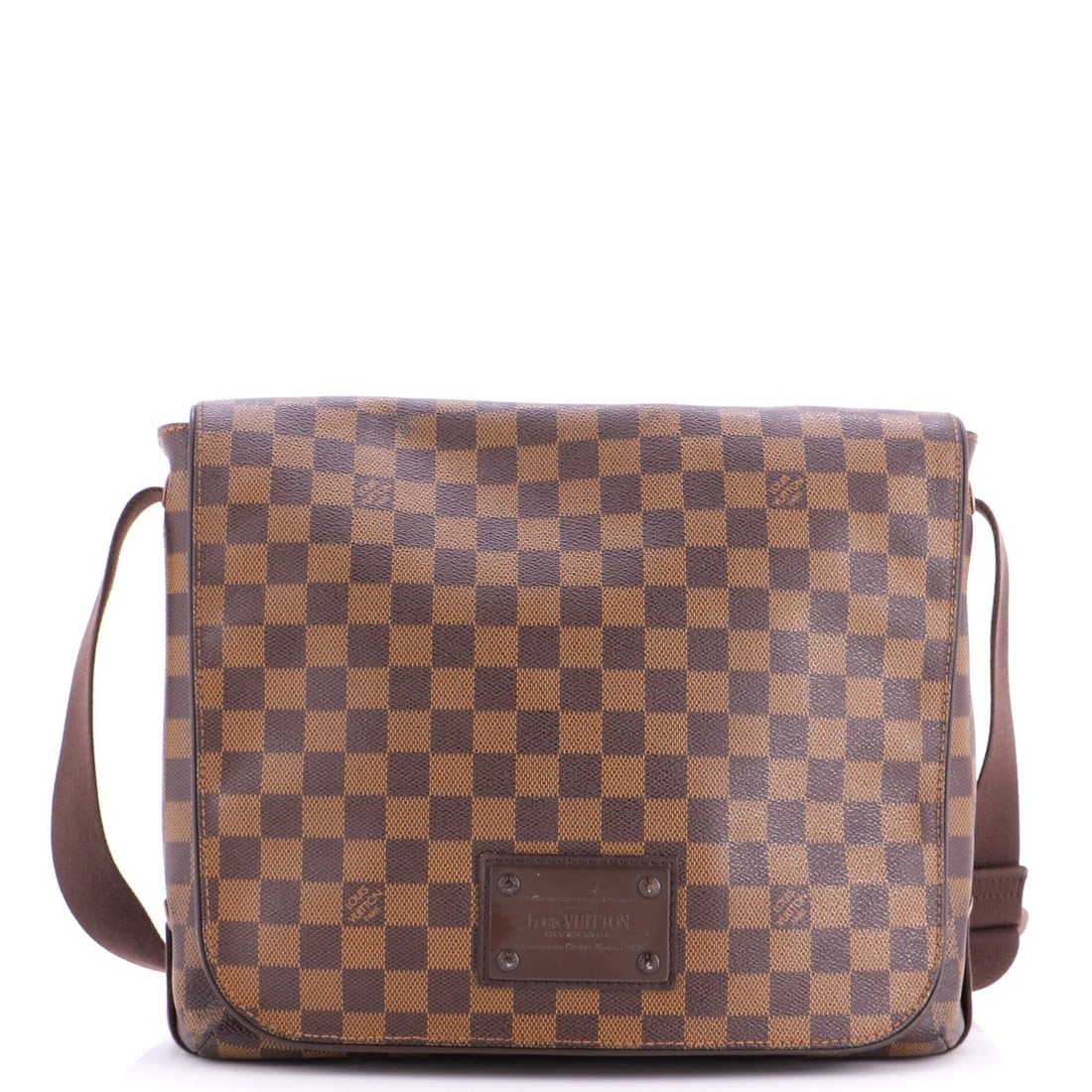 Damier MM Louis Vuitton Handbag Brooklyn: Damier MM Louis Vuitton Handbag Brooklyn The Damier MM Louis Vuitton Handbag Brooklyn boasts classic style with its canvas-coated exterior and signature Damier MM pattern. Measuring 12" in height, 11"