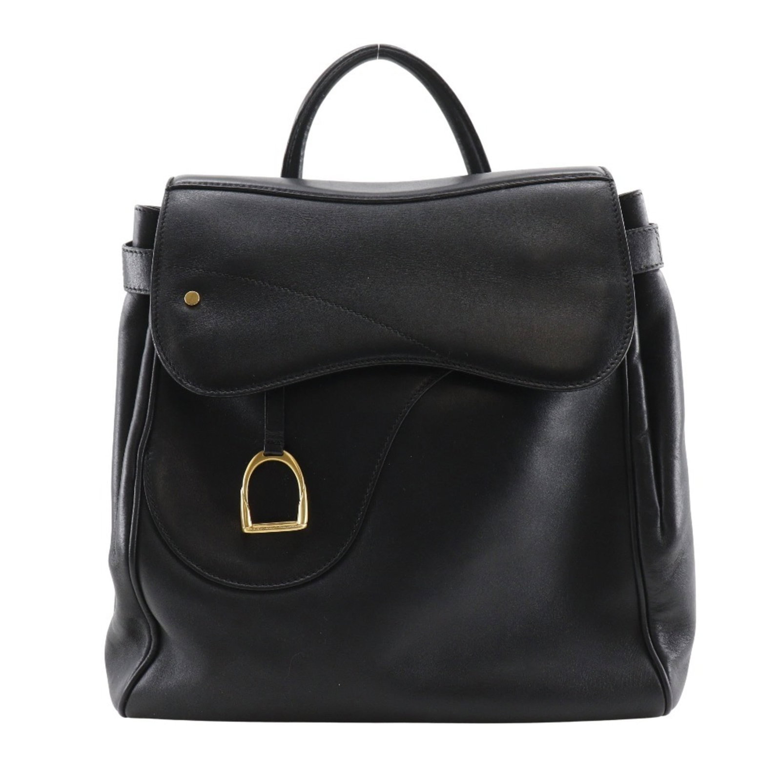 Backpack Leather Gucci: Backpack Leather Gucci Black Calfskin Leather Gucci Backpack with Traces of Usage. This used backpack features high-quality leather construction and a classic design, showcasing signs of wear from pas
