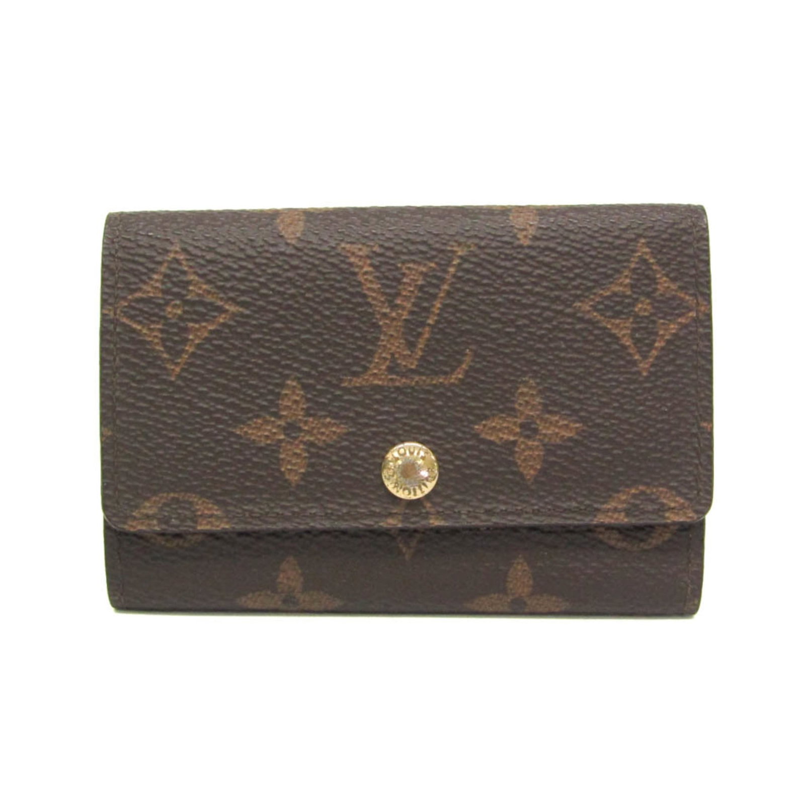 Monogram Keycase Louis Vuitton: Monogram Keycase Louis Vuitton Monogram Keycase Louis Vuitton features the iconic monogram pattern, a classic design staple from the renowned French fashion house. With its snap closure and six key