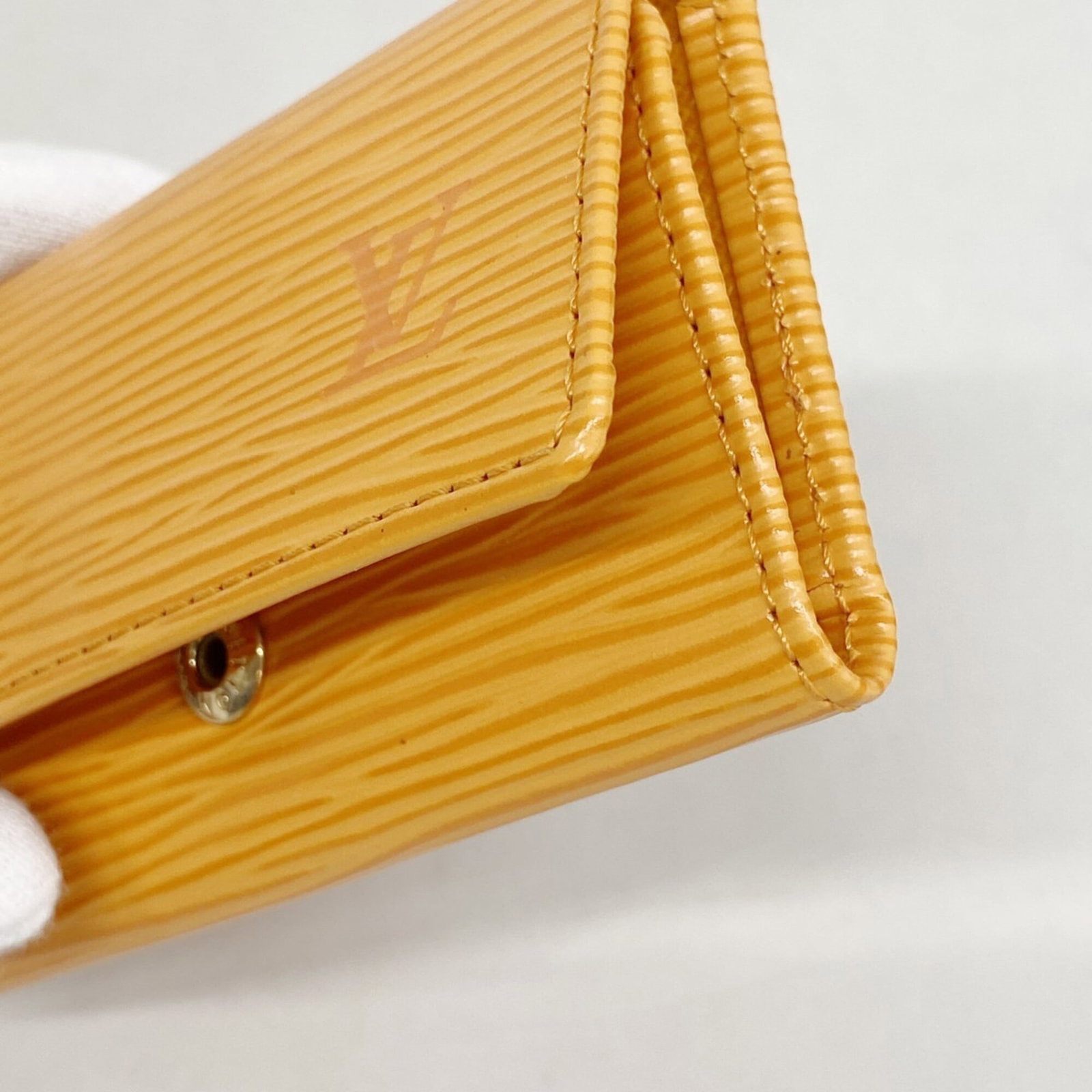 Keycase from Louis Vuitton - 5