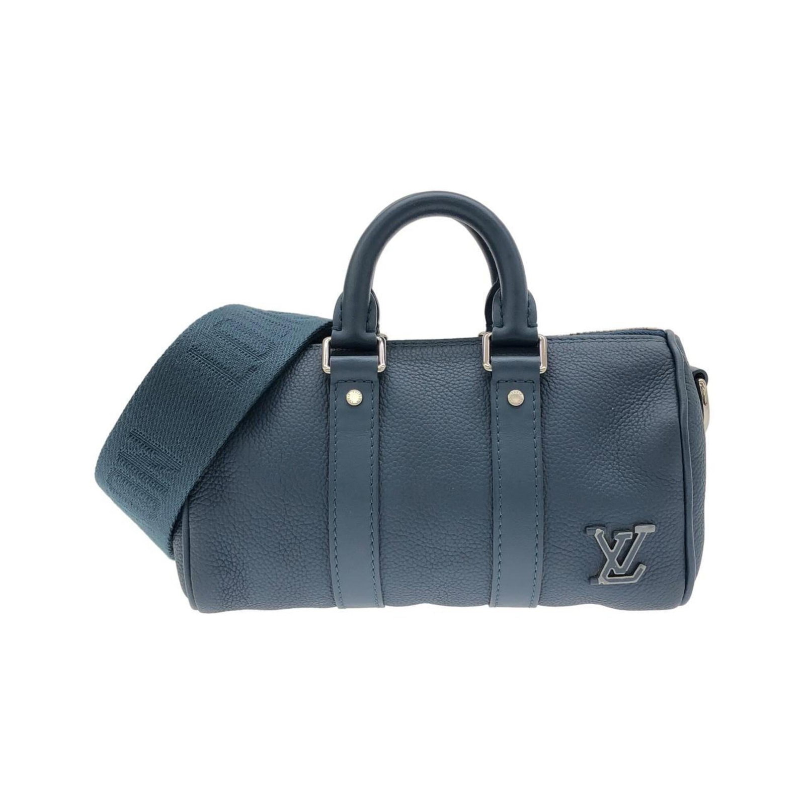 Shoulder Bag Leather Vuitton Louis: Shoulder Bag Leather Vuitton Louis This Louis Vuitton shoulder bag features high-quality calf leather in a rich blue hue, adorned with silver hardware. The bag's classic design and timeless style