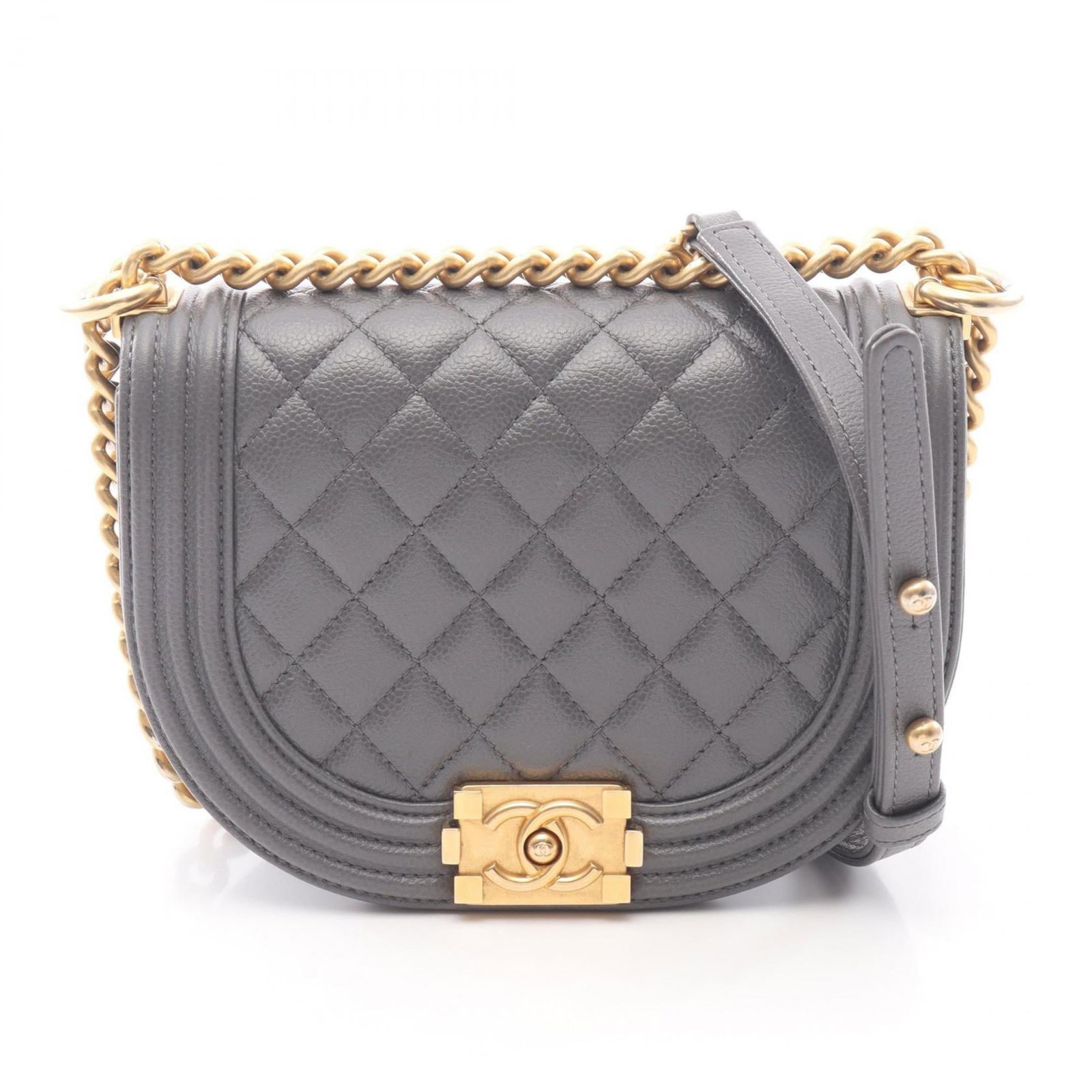Shoulder bag leather Chanel: Shoulder bag leather Chanel Gray leather shoulder bag from Chanel, featuring a classic design with subtle scratches and minor dirt marks. The condition reflects its used state, but overall it remains