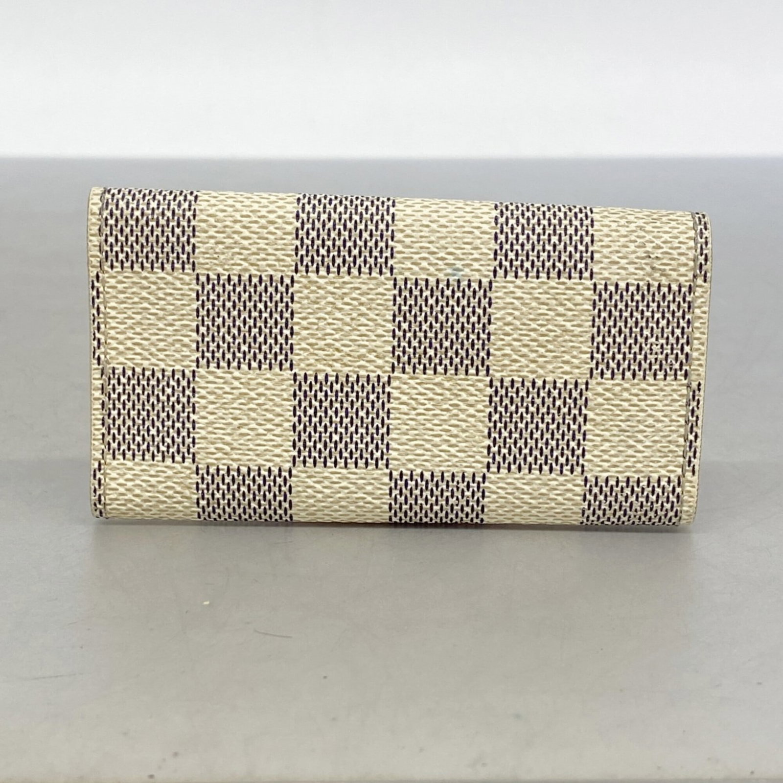 Keycase from Louis Vuitton - 8