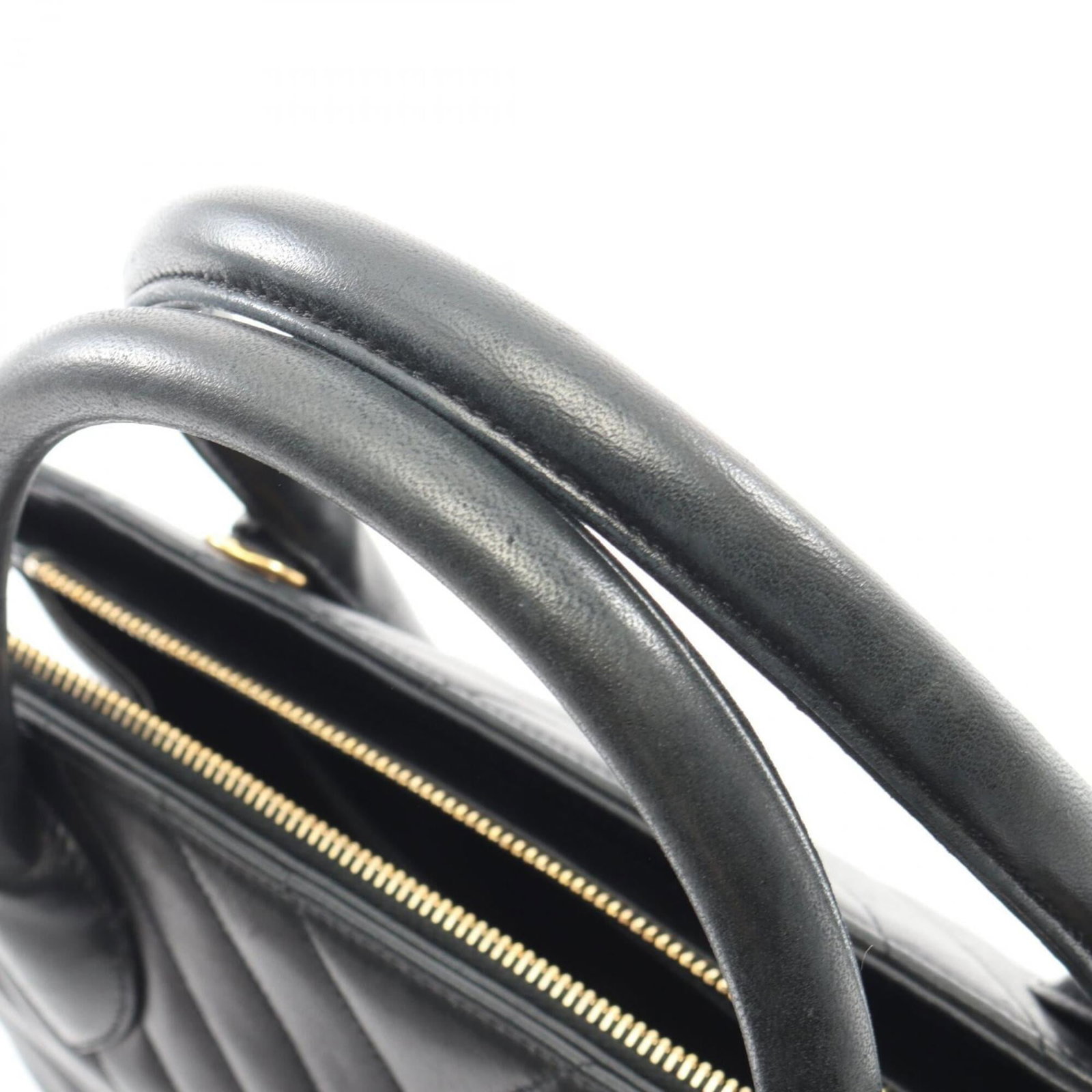 Chanel Handbag Leather - 6
