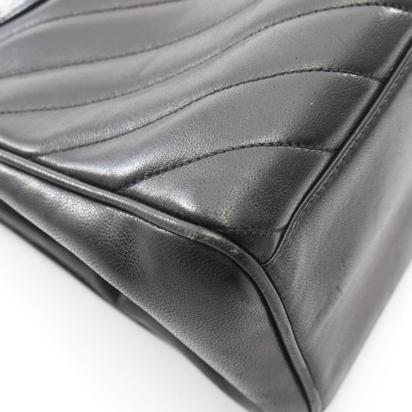 Chanel Handbag Leather - 9