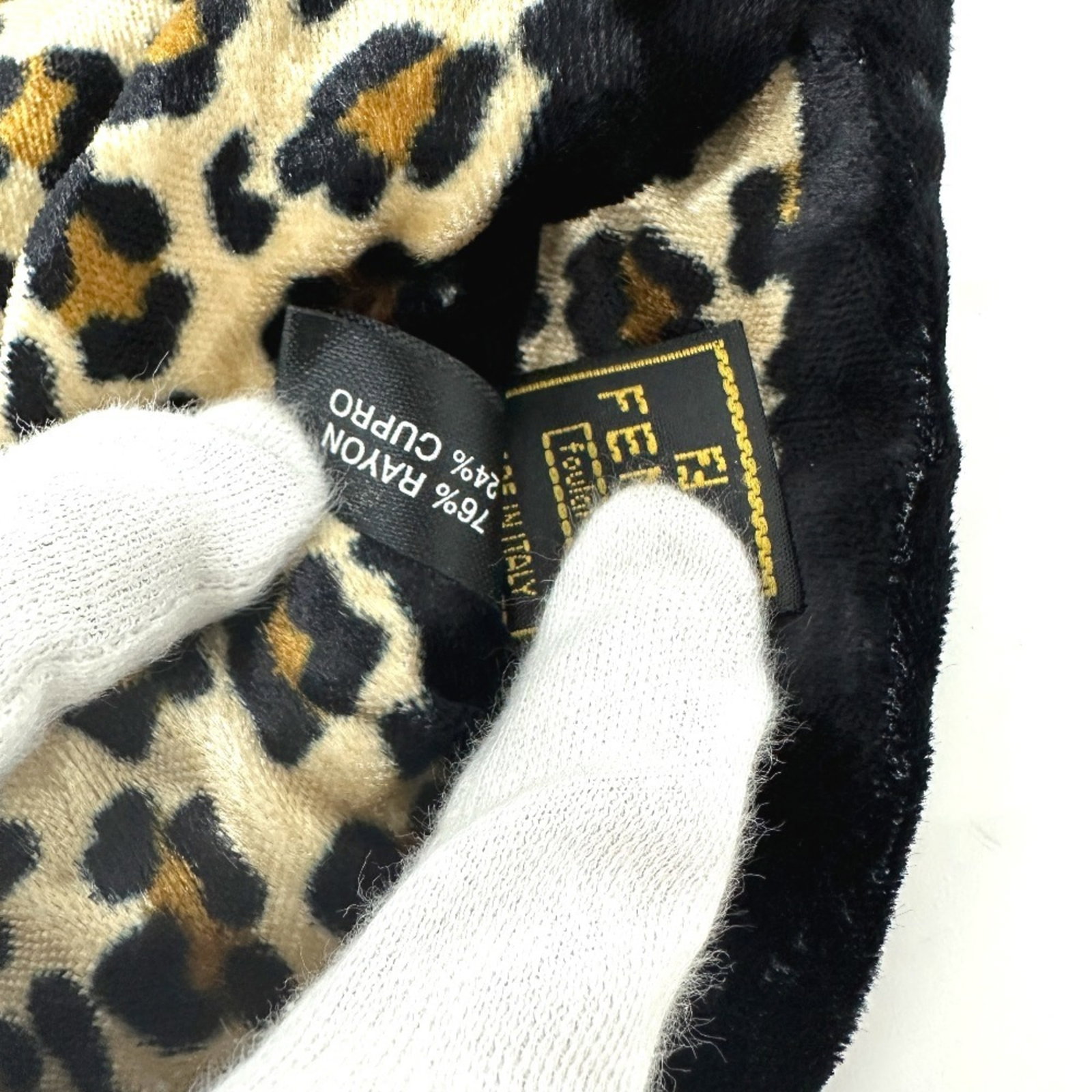 Fendi Scarf - 10