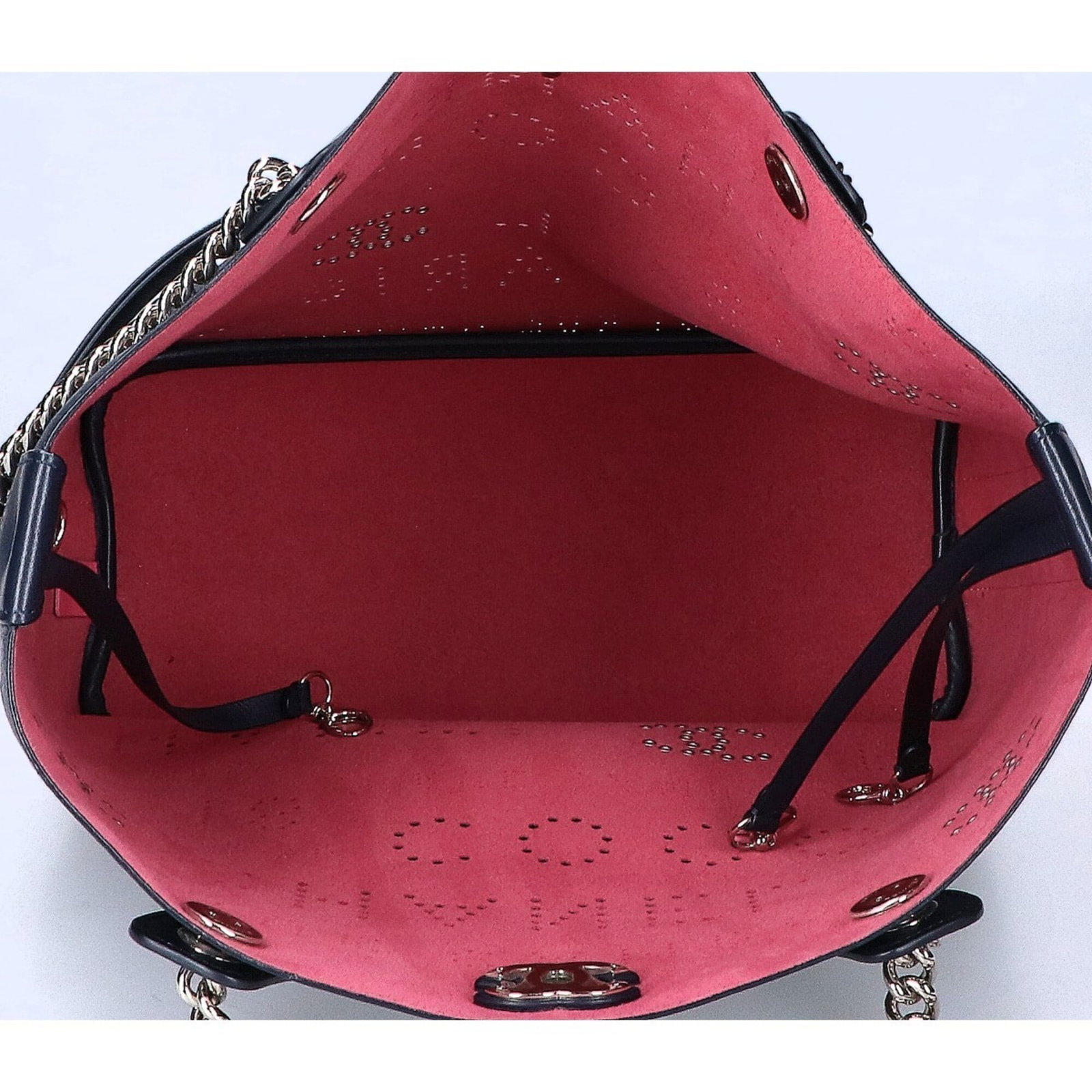 Chanel Handbag Leather - 6
