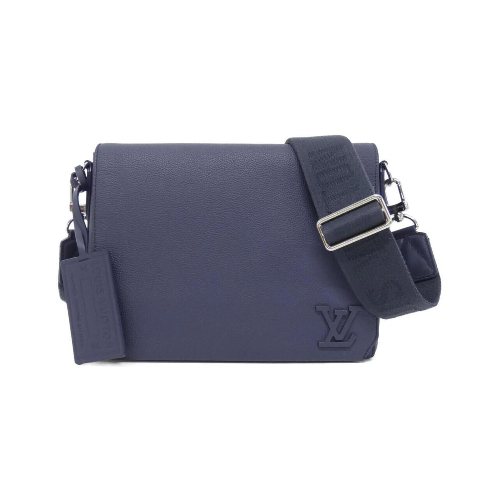 Shoulder Bag Leather Vuitton Louis: Shoulder Bag Leather Vuitton Louis Used Louis Vuitton shoulder bag made from high-quality calf leather in blue, featuring silver hardware and a classic design. The bag shows some signs of usage with