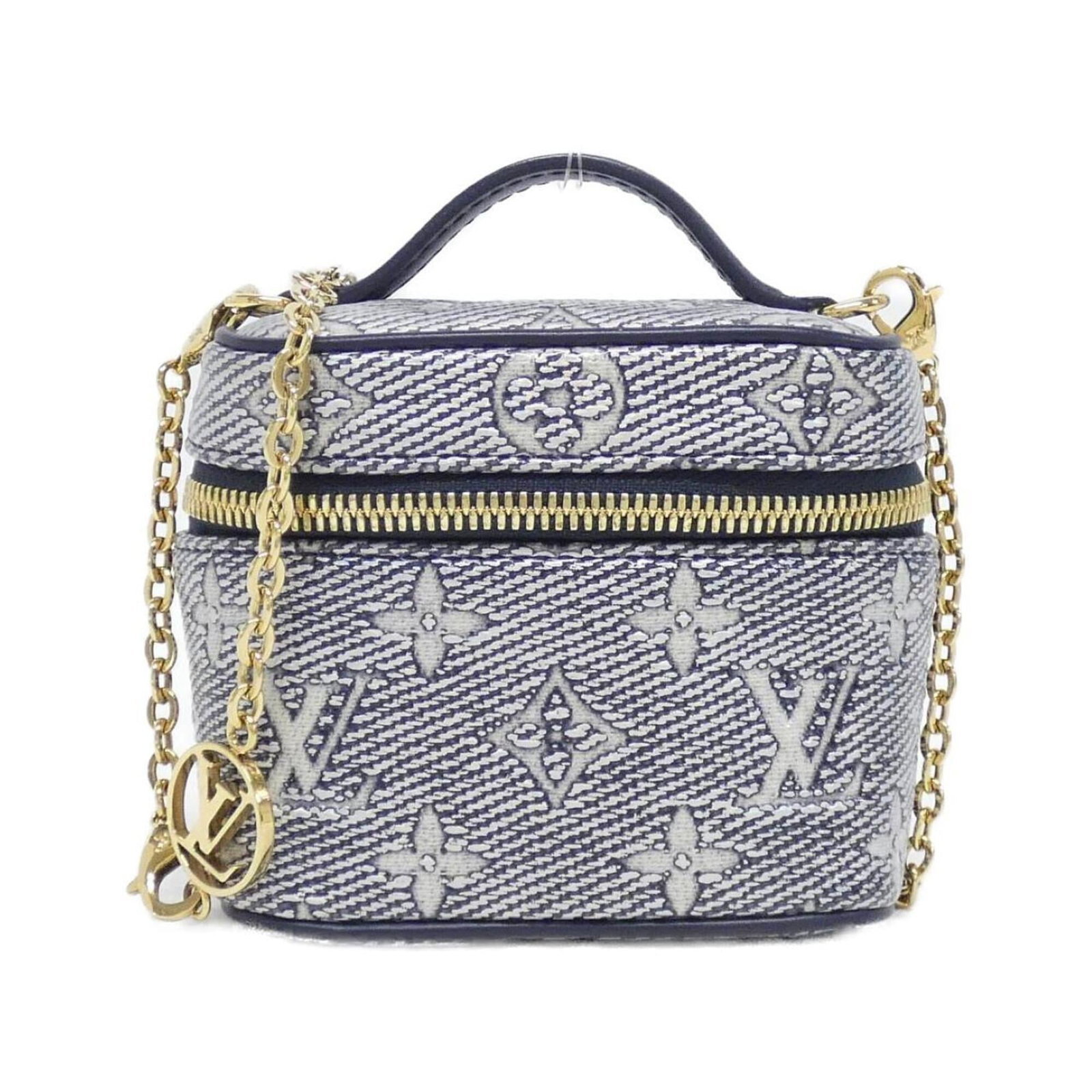 Louis Vuitton Shoulder Bag Cotton: Louis Vuitton Shoulder Bag Cotton The Louis Vuitton Shoulder Bag Cotton boasts a vibrant blue hue and gold hardware, adding a touch of elegance to any outfit. Made from high-quality cotton, this