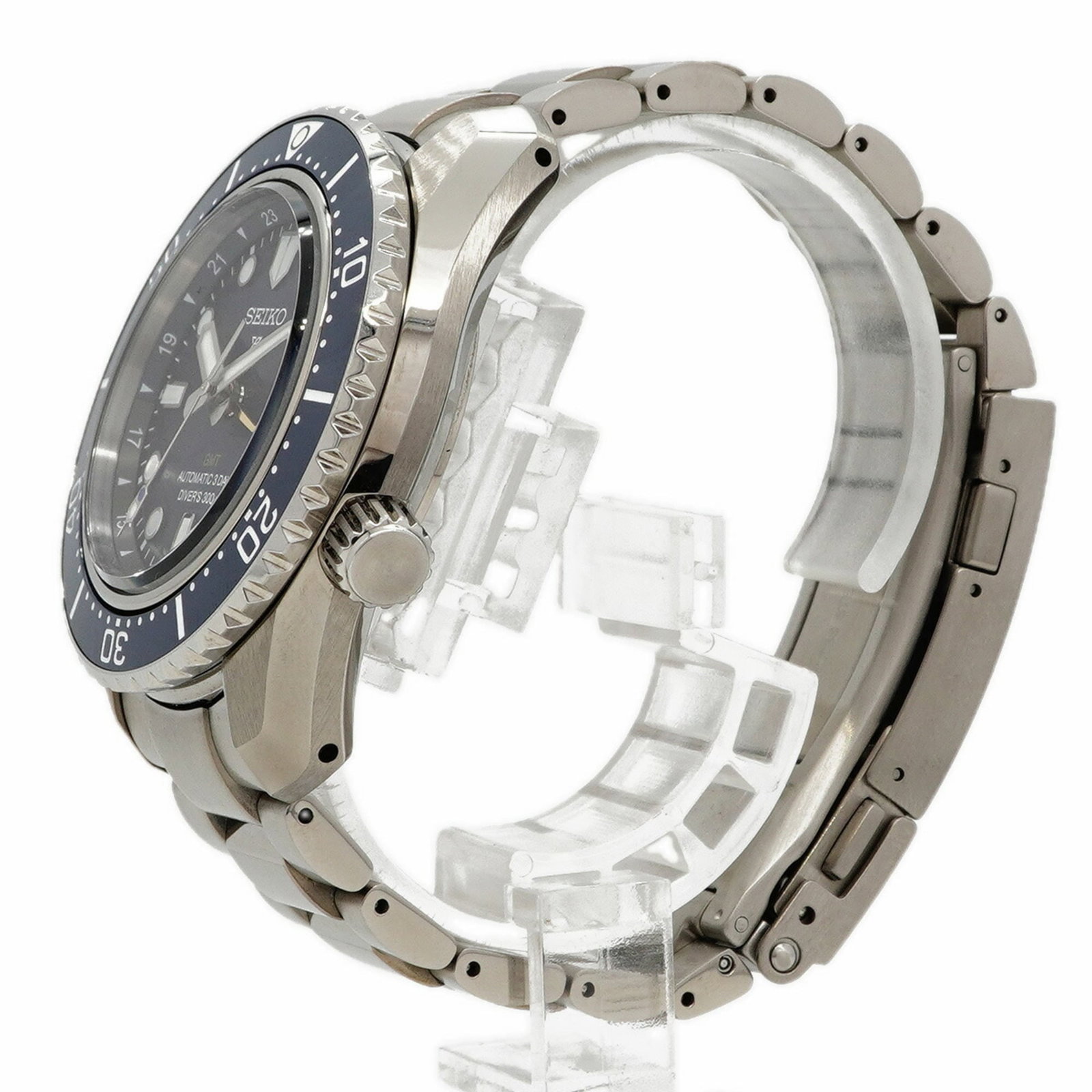Seiko Wristwatch - 2