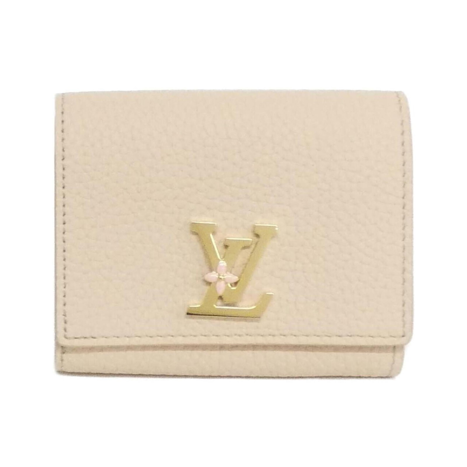Louis Vuitton Wallet (Bi-Fold) Leather: Louis Vuitton Wallet (Bi-Fold) Leather Sand-colored Louis Vuitton bi-fold leather wallet, featuring classic design and durable calf leather construction. With some minor scratches and dirt, this pre-o