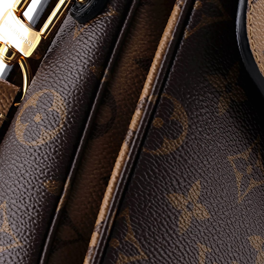 Monogram Canvas Reverse Louis Vuitton Pochette - 6