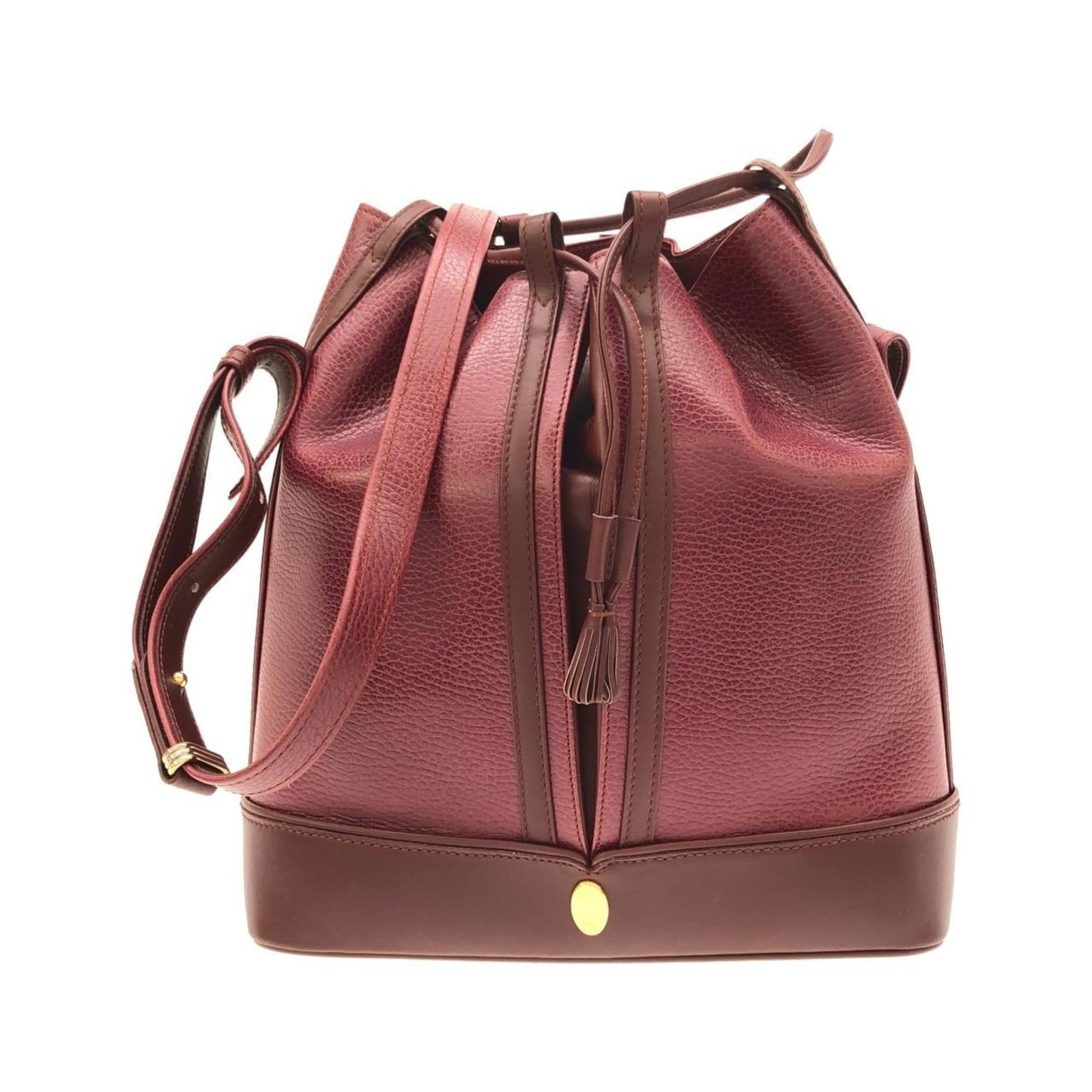 Shoulder Bag Leather: Shoulder Bag Leather Bordeaux leather shoulder bag with gold hardware, offering a classic and sophisticated design. The bag features a few traces of usage, some scratches / dirt visible but overall