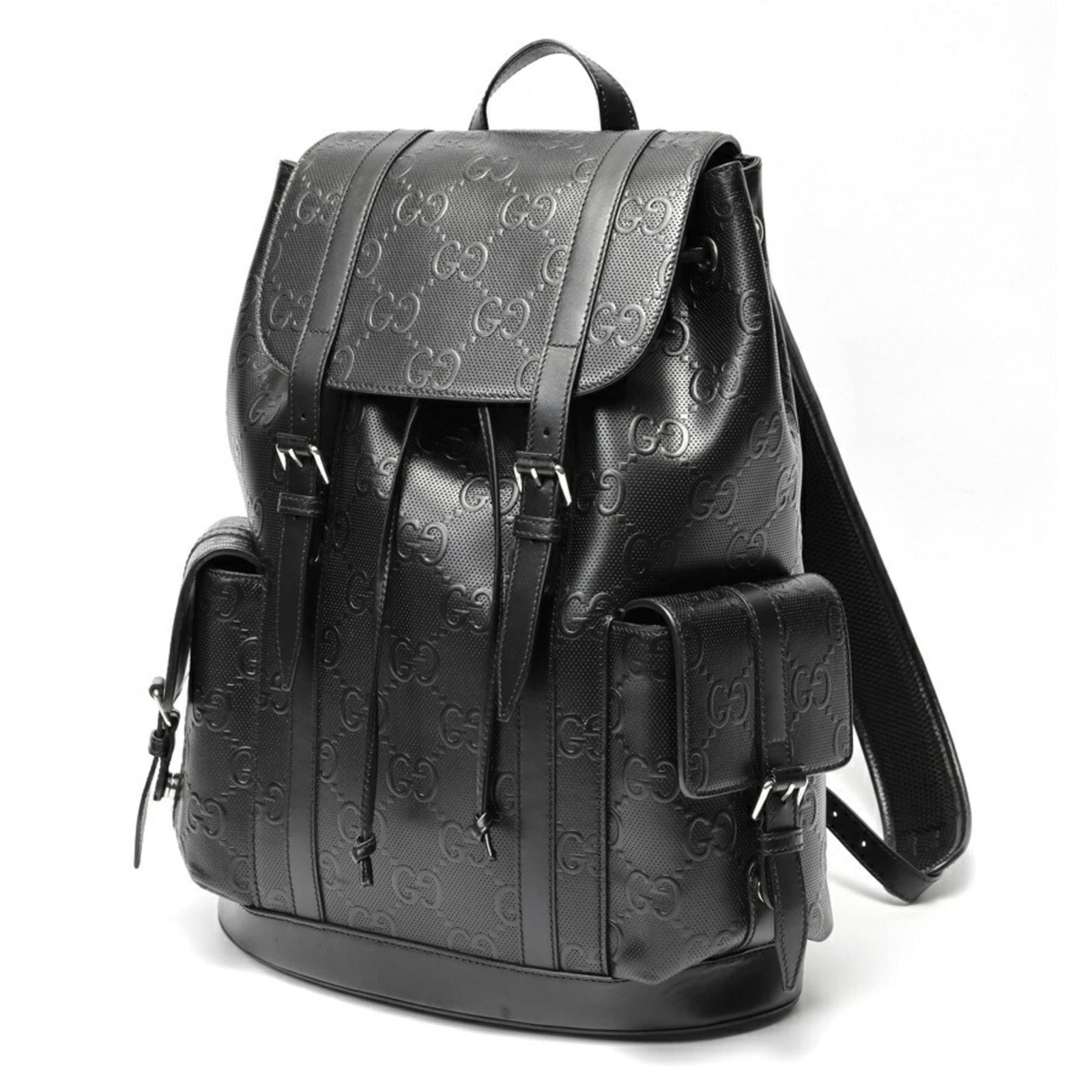 Backpack Leather Gucci: Backpack Leather Gucci This Gucci leather backpack features a classic black design and measures 41cm x 34cm x 12cm. With traces of usage visible, it has been worn but remains in good condition,