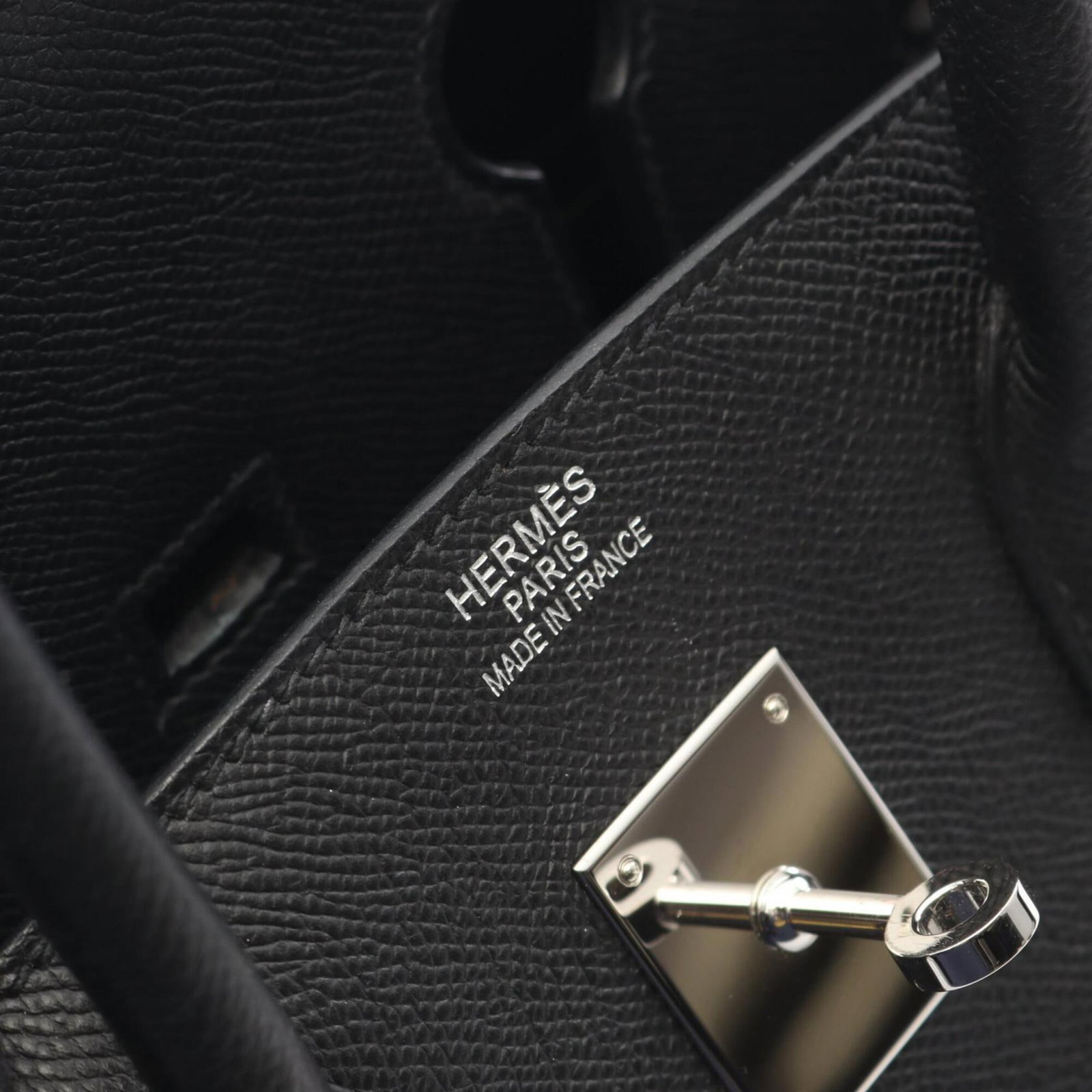Hermes leather handbag from Epsom - 4