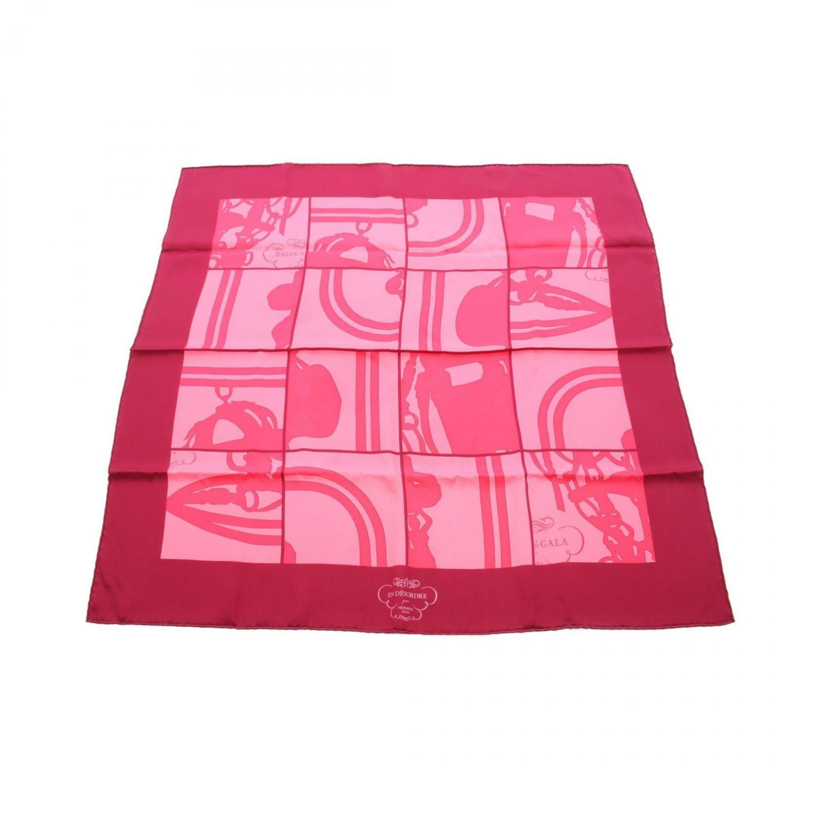Silk scarf from Hermes: Silk scarf from Hermes Bordeaux silk scarf from the renowned French fashion house Hermes, featuring a subtle pink hue and elegant design. This used scarf boasts a luxurious feel and remains in excelle
