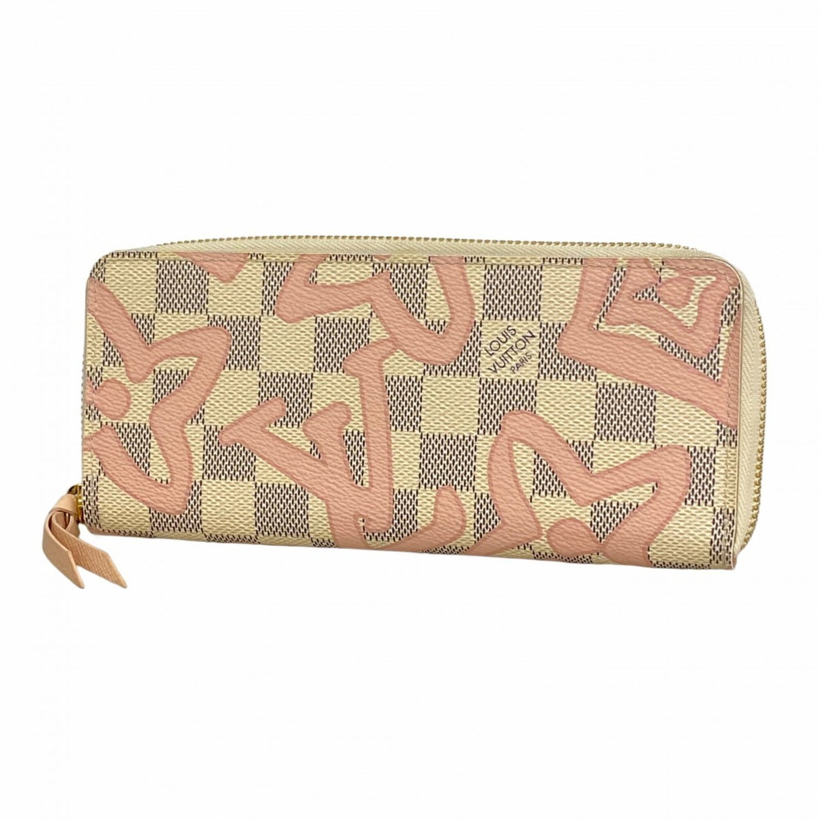 Louis Vuitton Bi Fold Wallet: Louis Vuitton Bi Fold Wallet The Louis Vuitton Bi Fold Wallet is a stylish and functional accessory, featuring the iconic monogram pattern in pink. Measuring 9cm x 19.5cm x 2cm, it has a classic bi-fo
