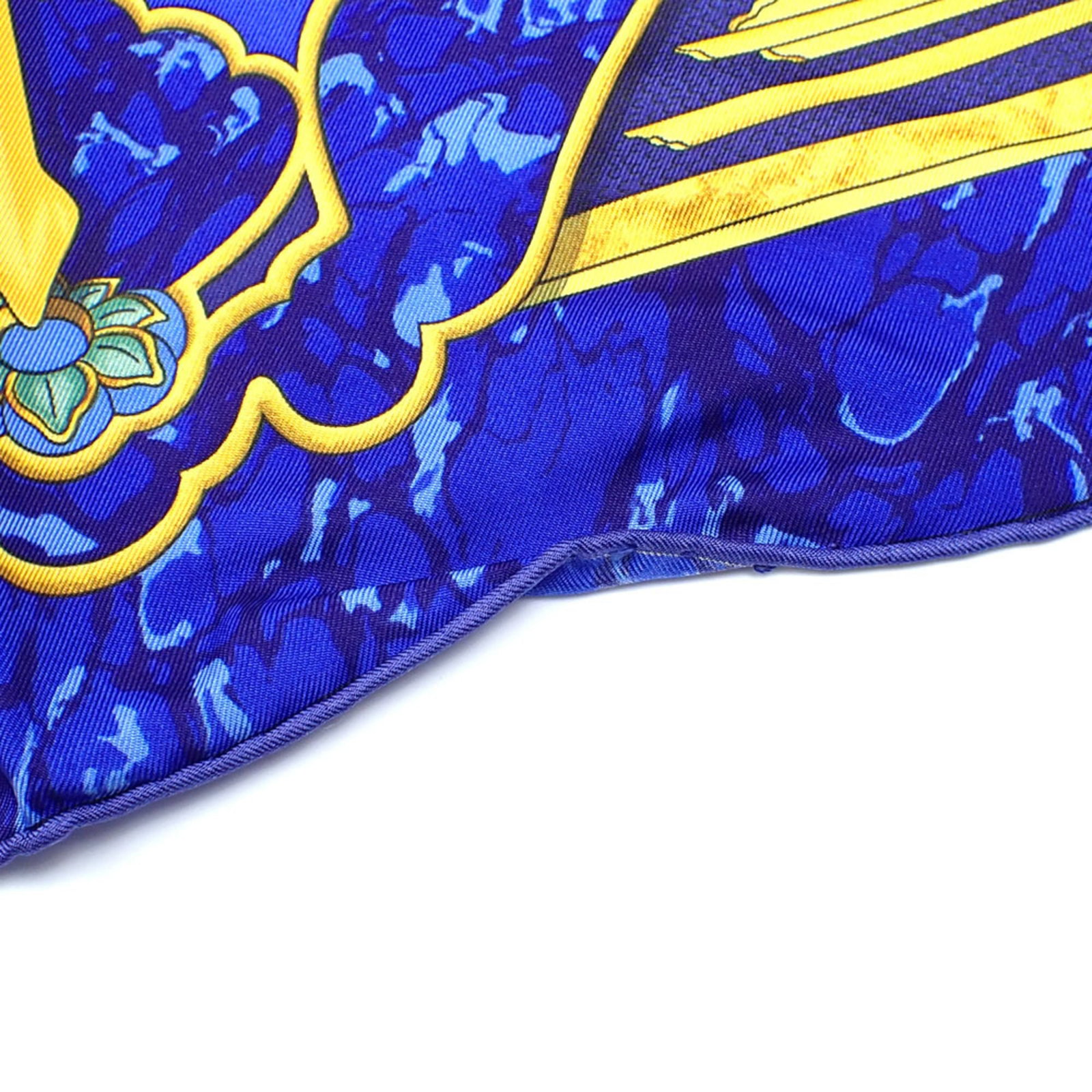 Silk scarf from Hermes - 2