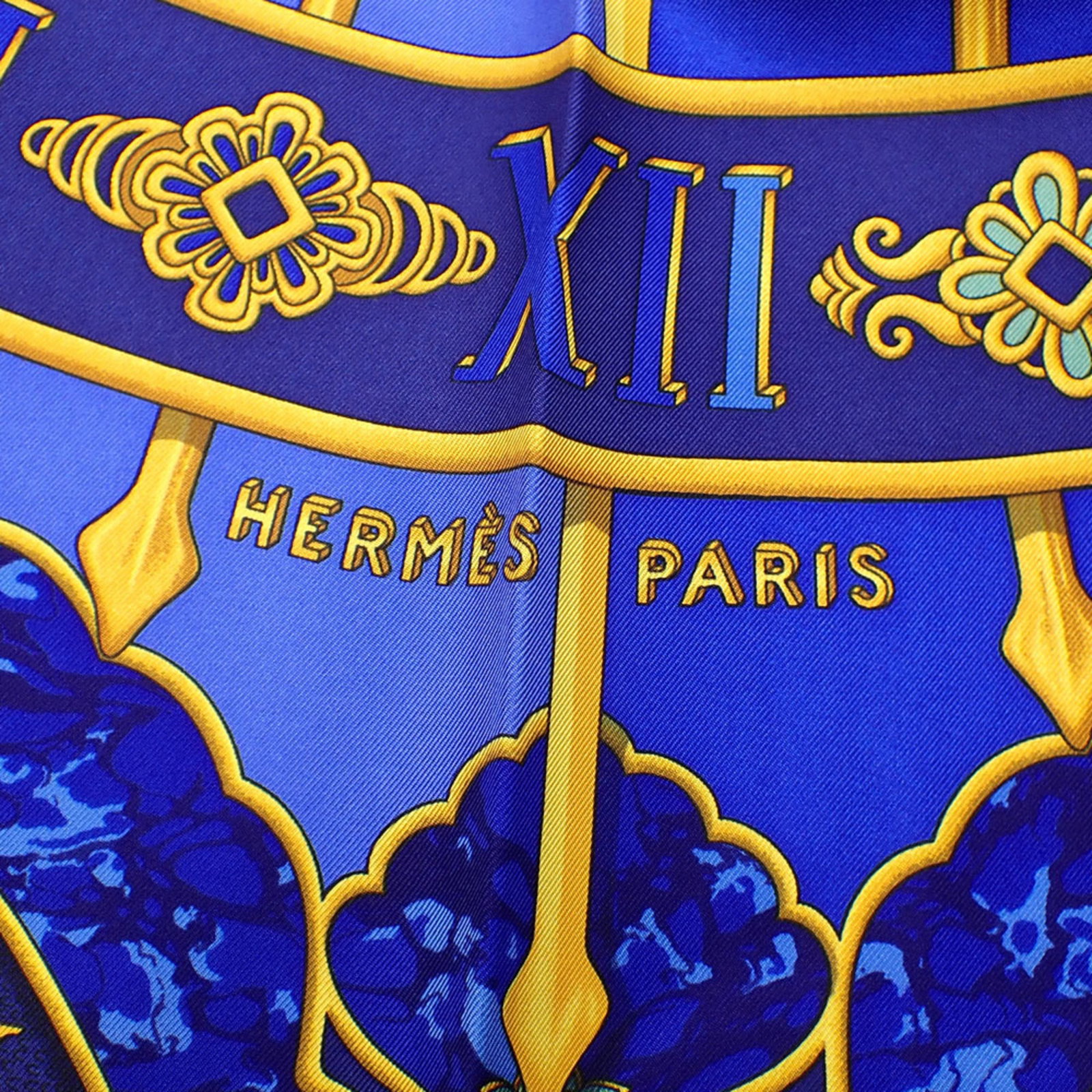 Silk scarf from Hermes - 3
