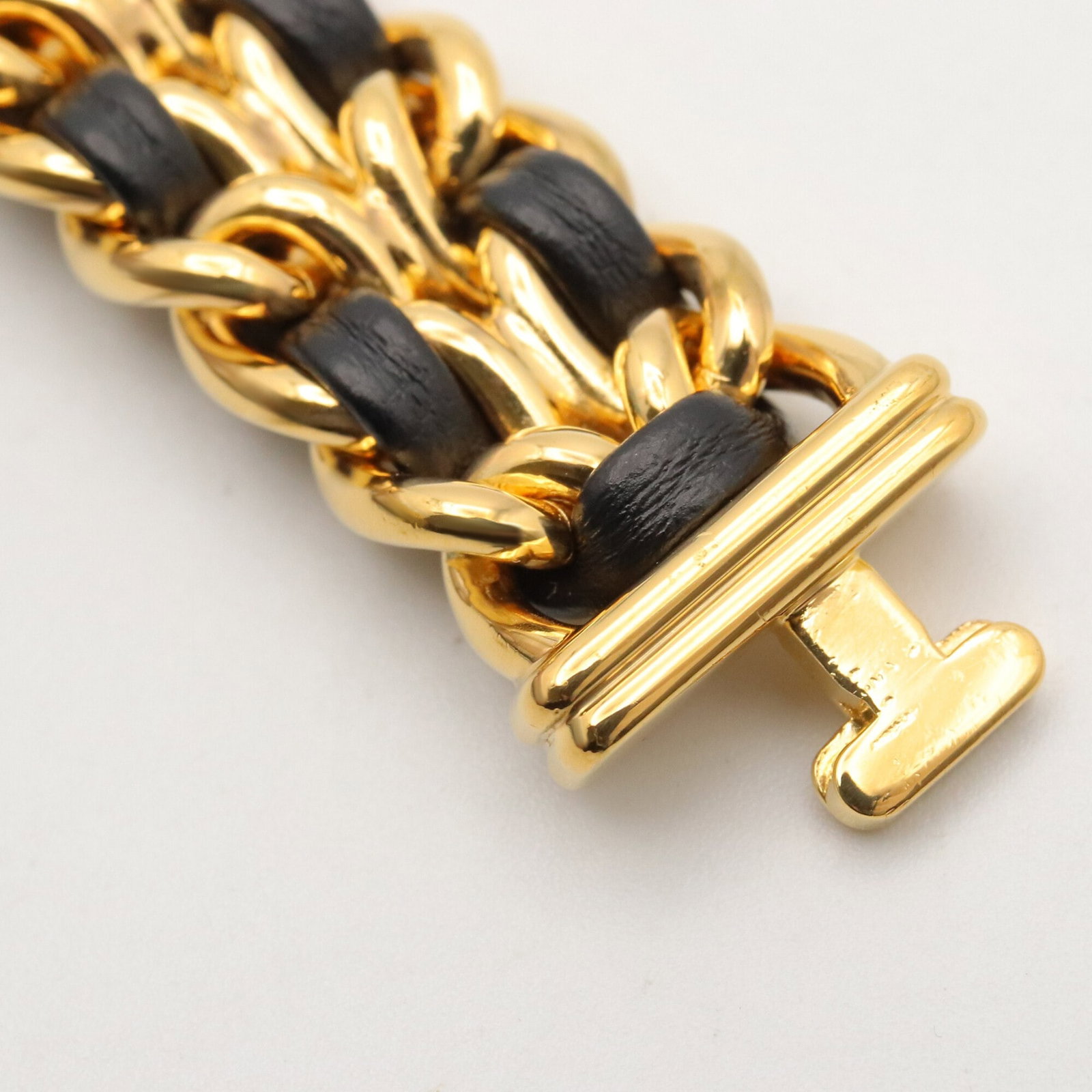 Chanel Wristwatch - 12