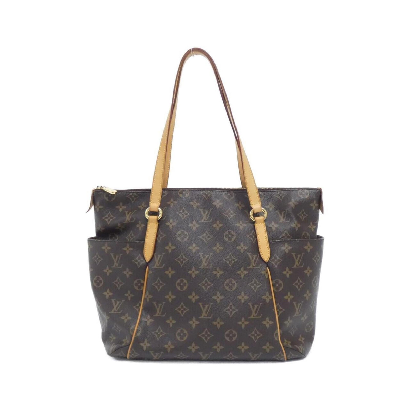 Canvas coated handbag Louis Vuitton: Canvas coated handbag Louis Vuitton Coated canvas material and gold hardware add a touch of luxury to this Louis Vuitton handbag, featuring a classic design with a timeless maroon color. The bag's