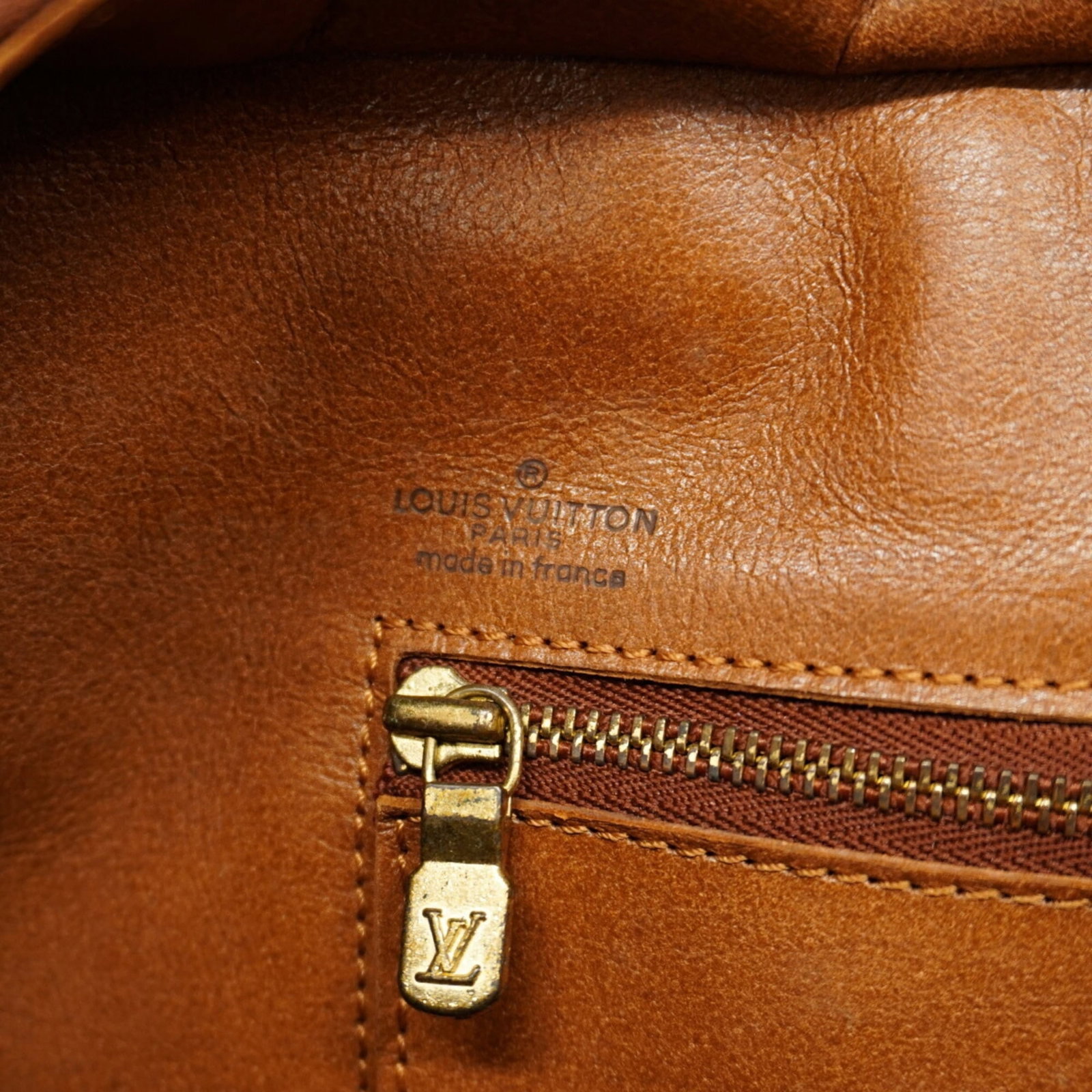 Louis Vuitton Tote Bag - 5