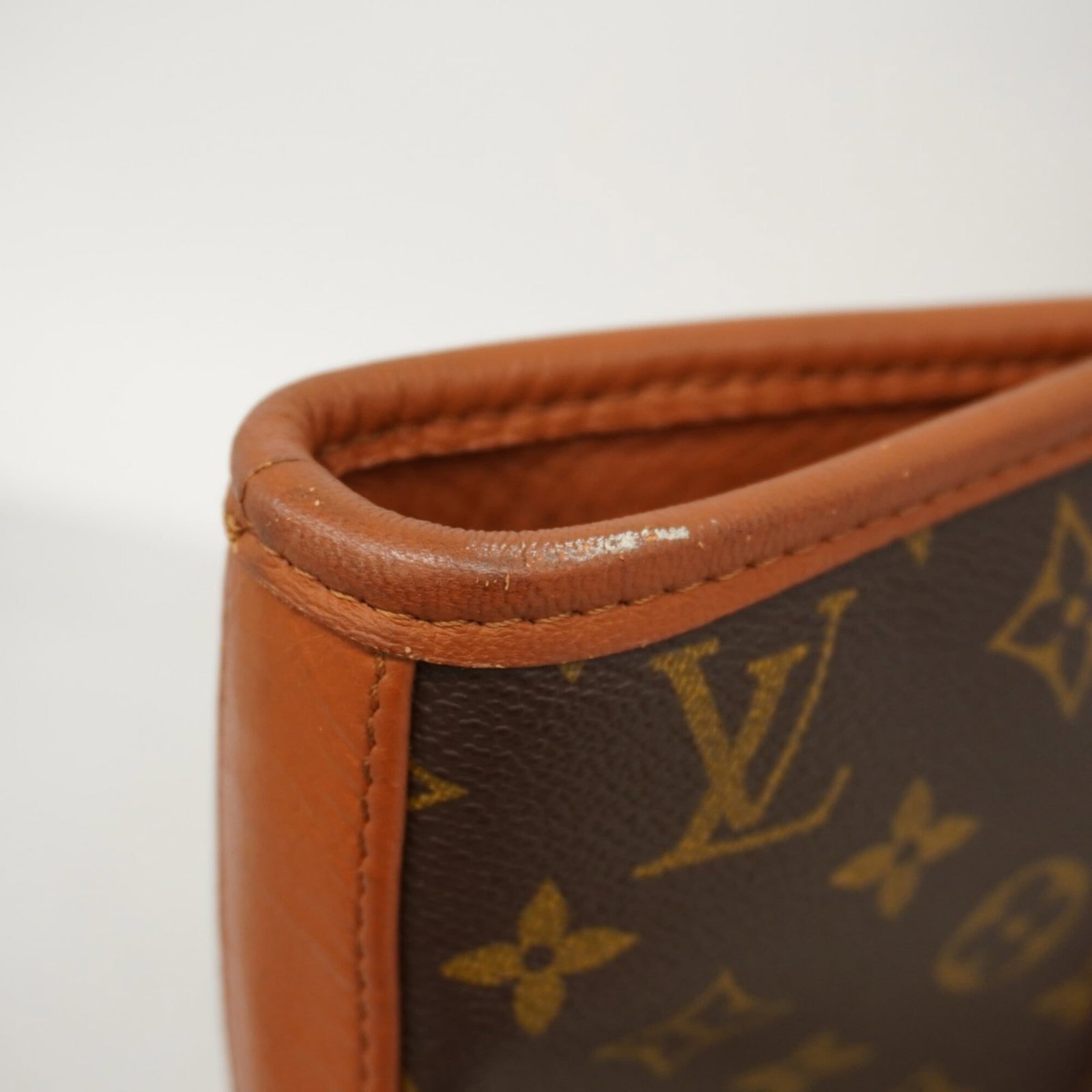 Louis Vuitton Tote Bag - 7