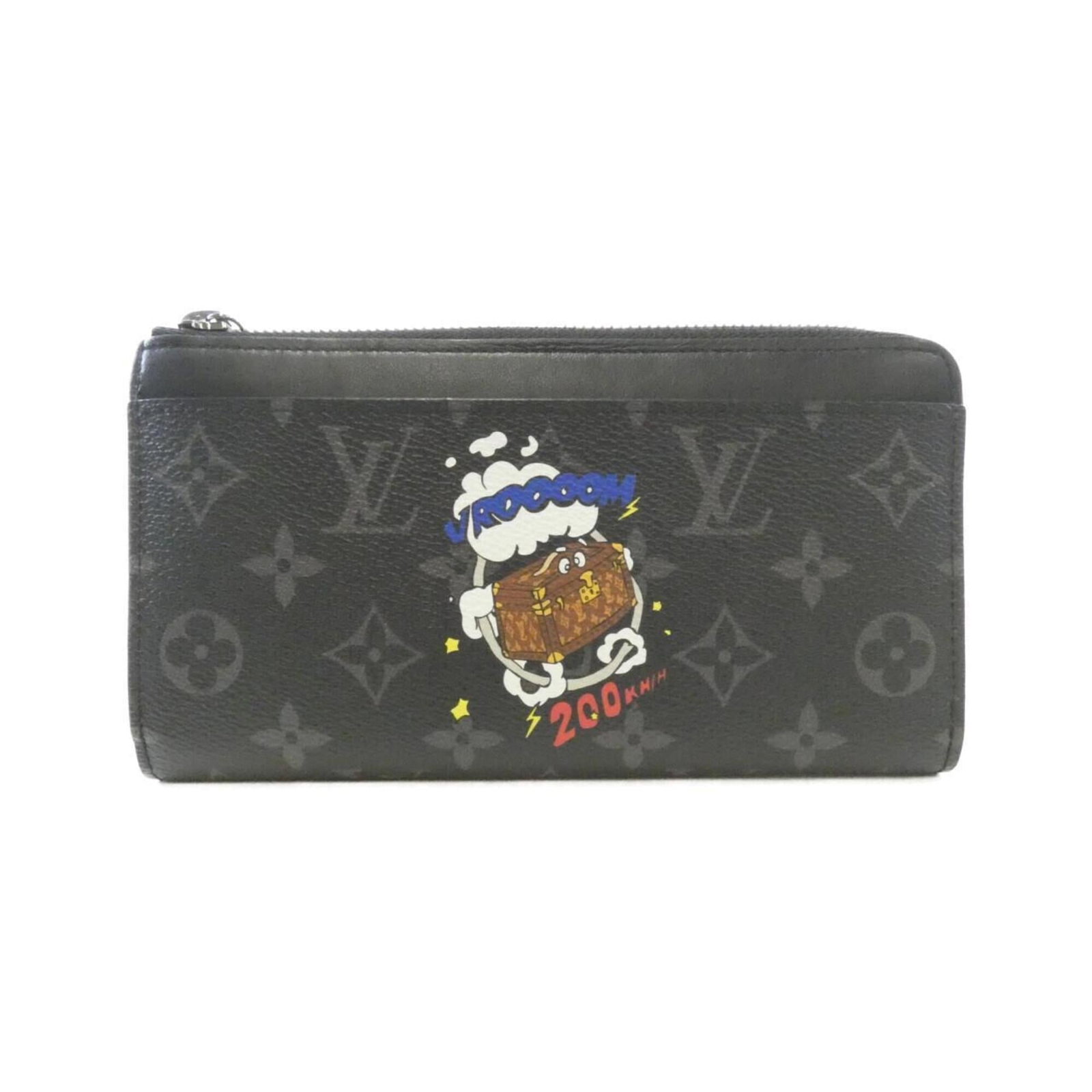 Louis Vuitton Long Wallet (Bi-Fold) Coated Canvas: Louis Vuitton Long Wallet (Bi-Fold) Coated Canvas Black coated canvas Louis Vuitton long wallet with bi-fold design, measuring 11cm x 19cm x 3cm. This used item features a few traces of usage and mino