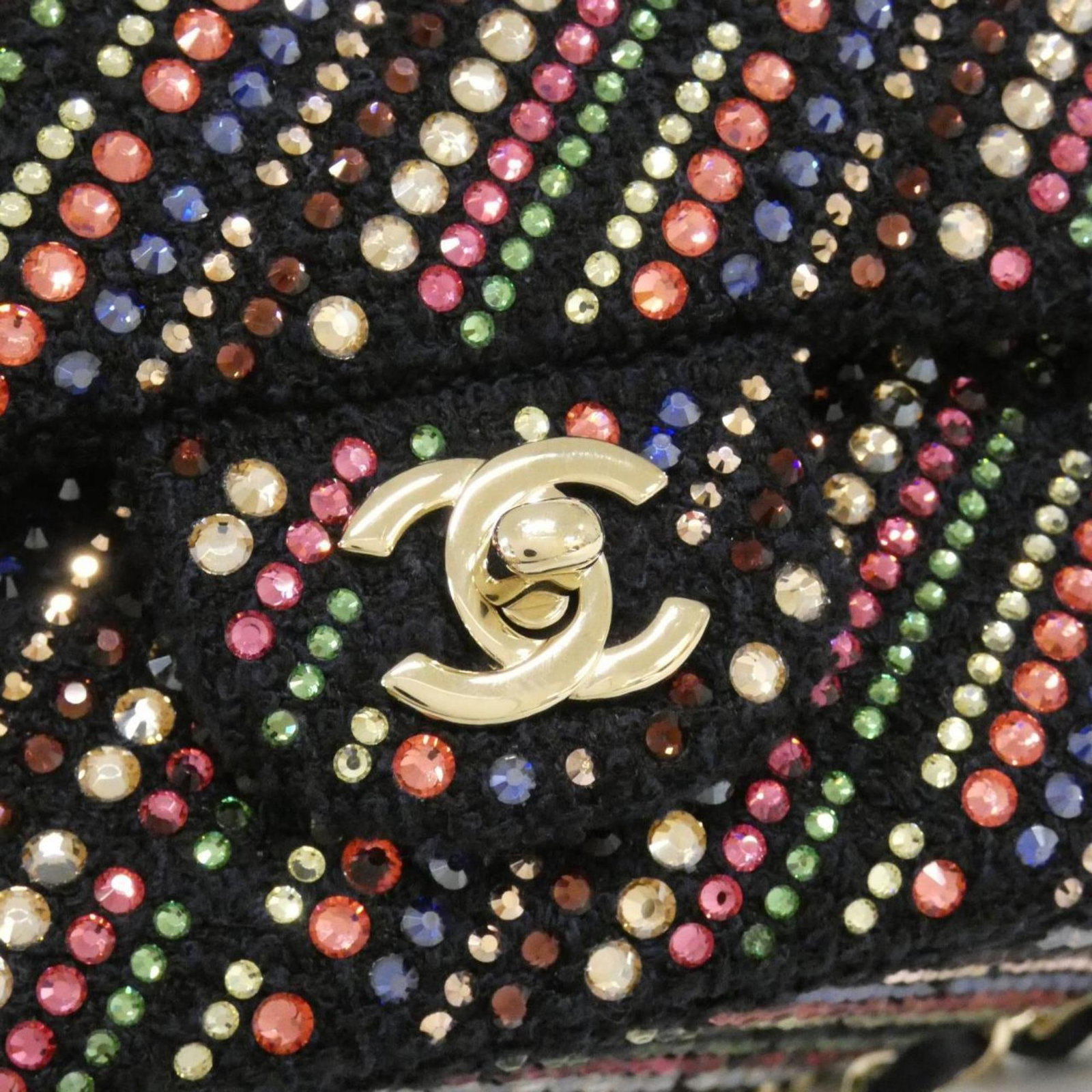 Shoulder Bag in Tweed by Chanel - 4