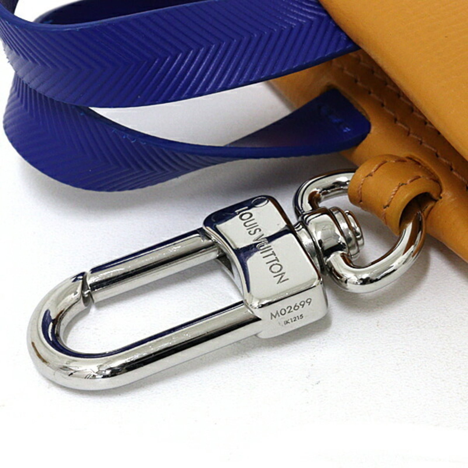 Louis Vuitton Keyring Leather - 6