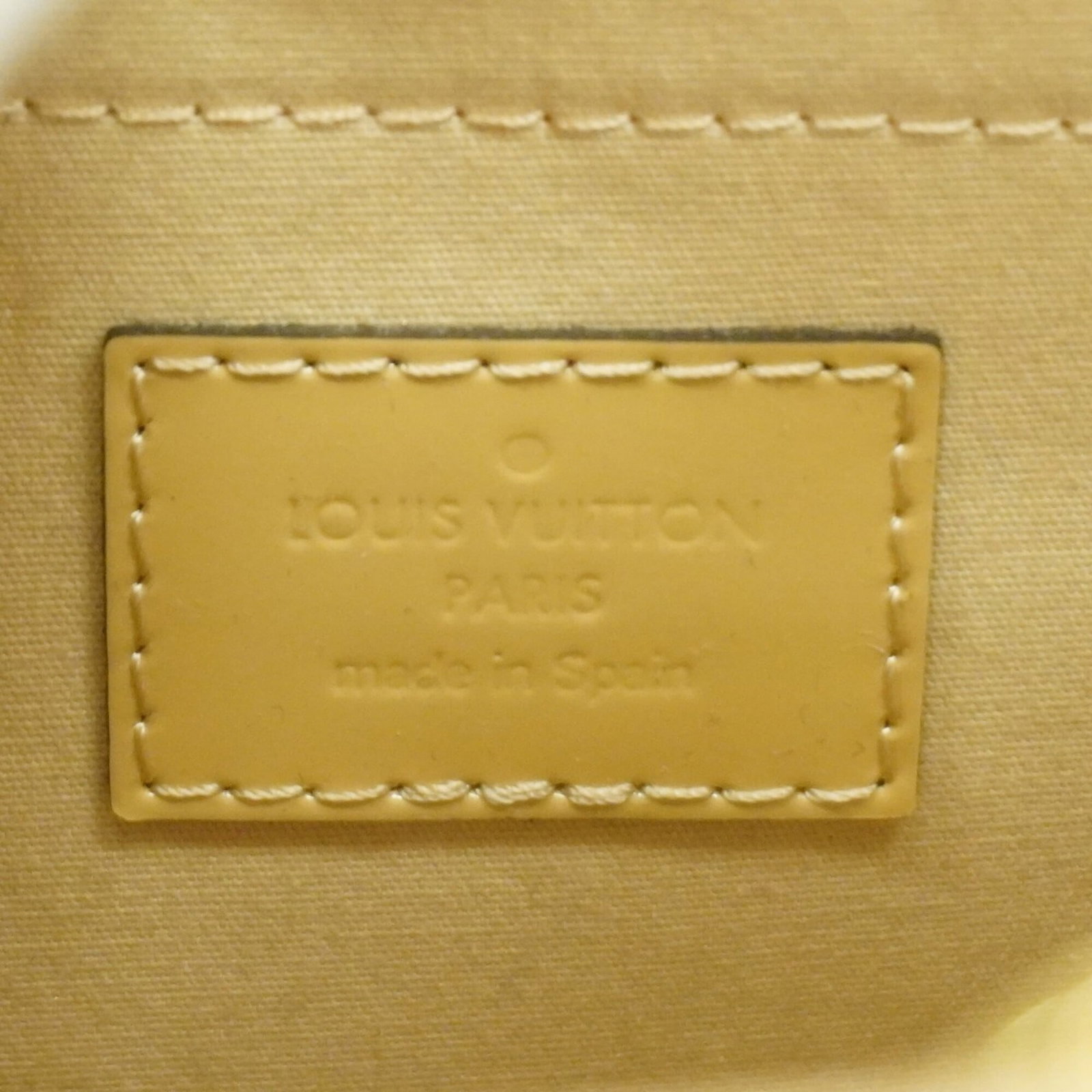 Handbag by Louis Vuitton - 5