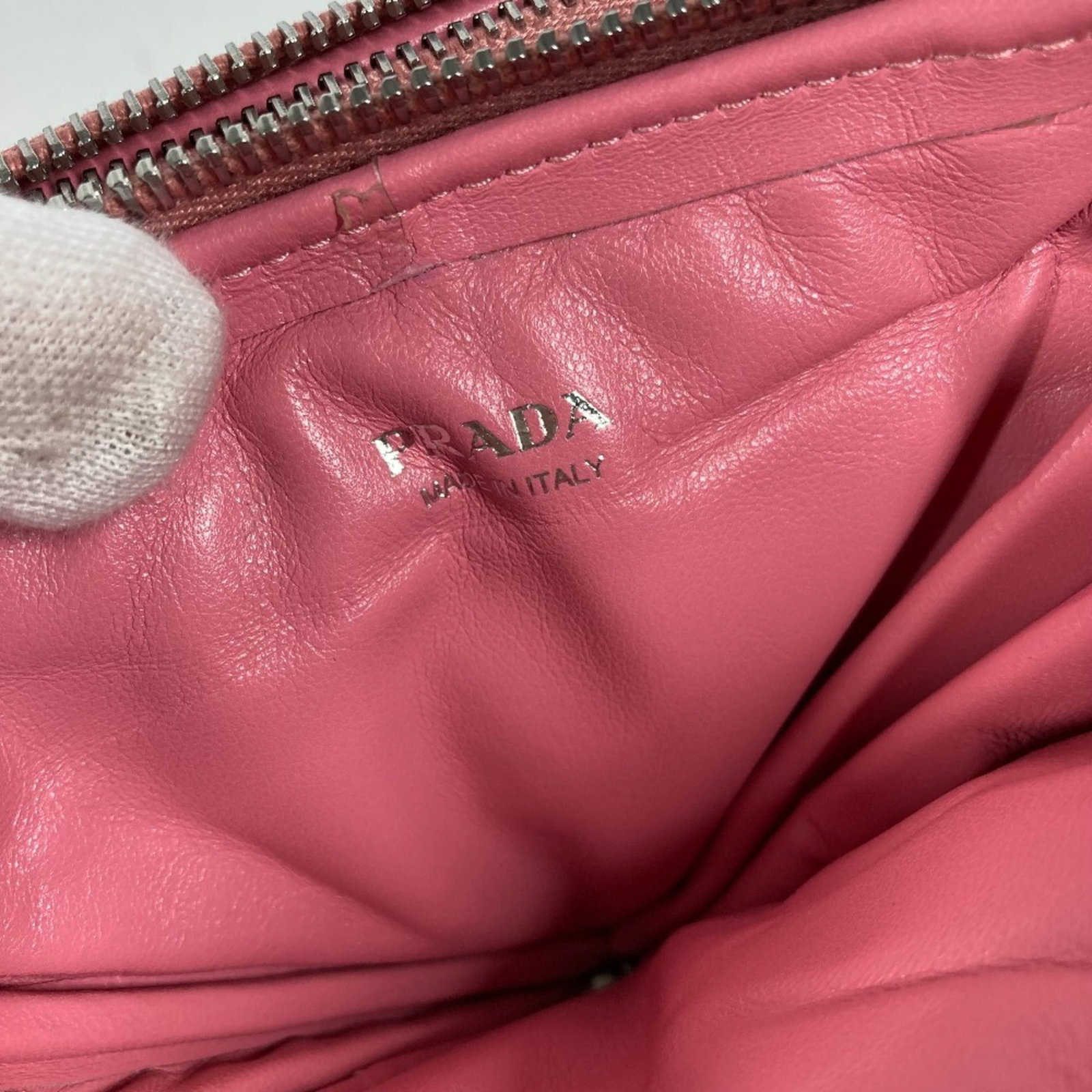 Pouch Leather Shoulder Bag Prada - 11