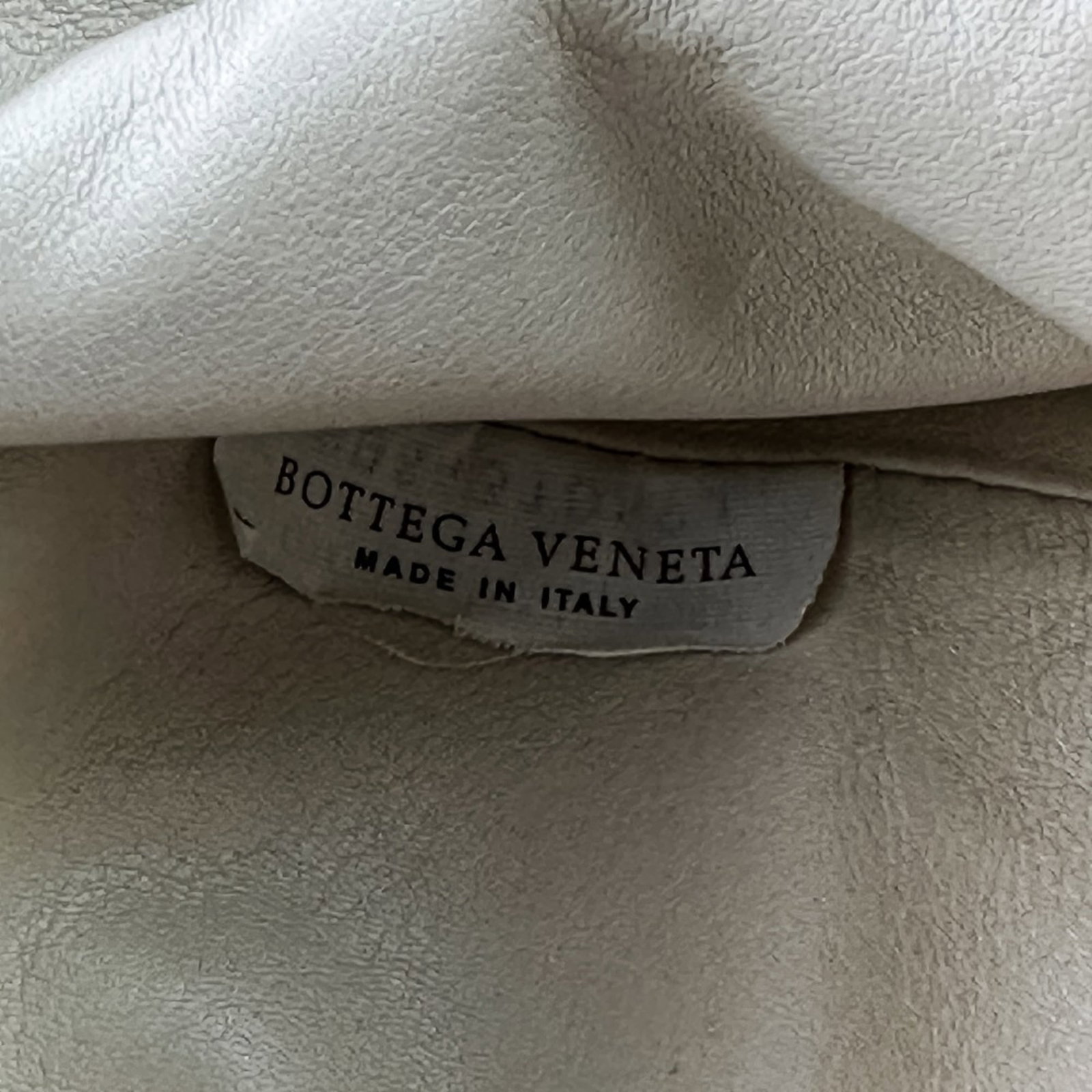 Veneta Leather Bag Shoulder - 16