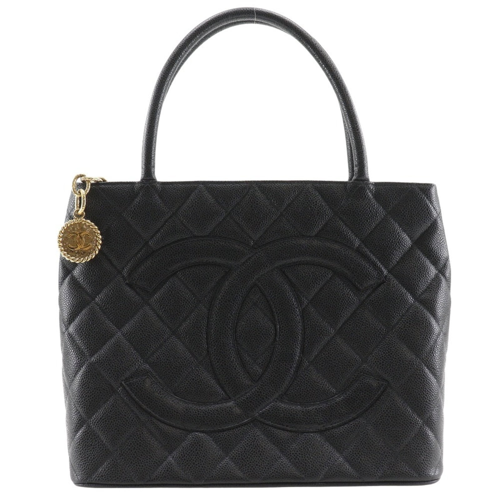Calfskin Bag Tote Chanel: Calfskin Bag Tote Chanel Black Grained Calfskin Tote Bag from Chanel with Zipper Closure, featuring a classic design and premium material. This used tote bag measures 25cm x 30cm x 15cm and weighs 650