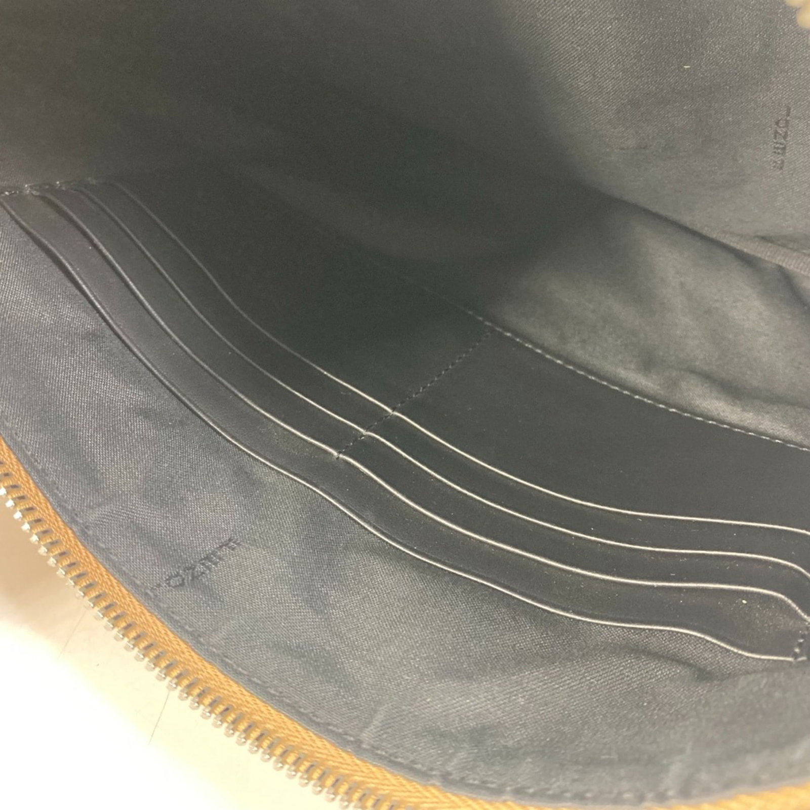 Fendi Cloth Bag - 11