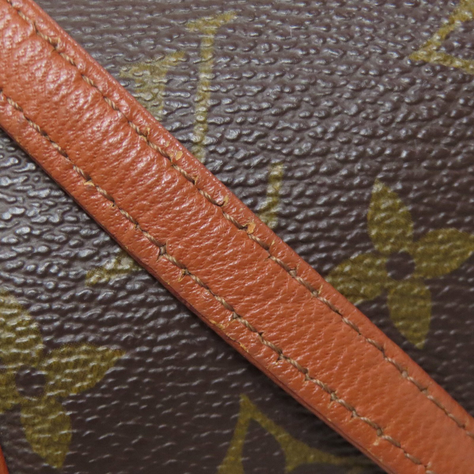 Louis Vuitton Handbag Monogram - 17